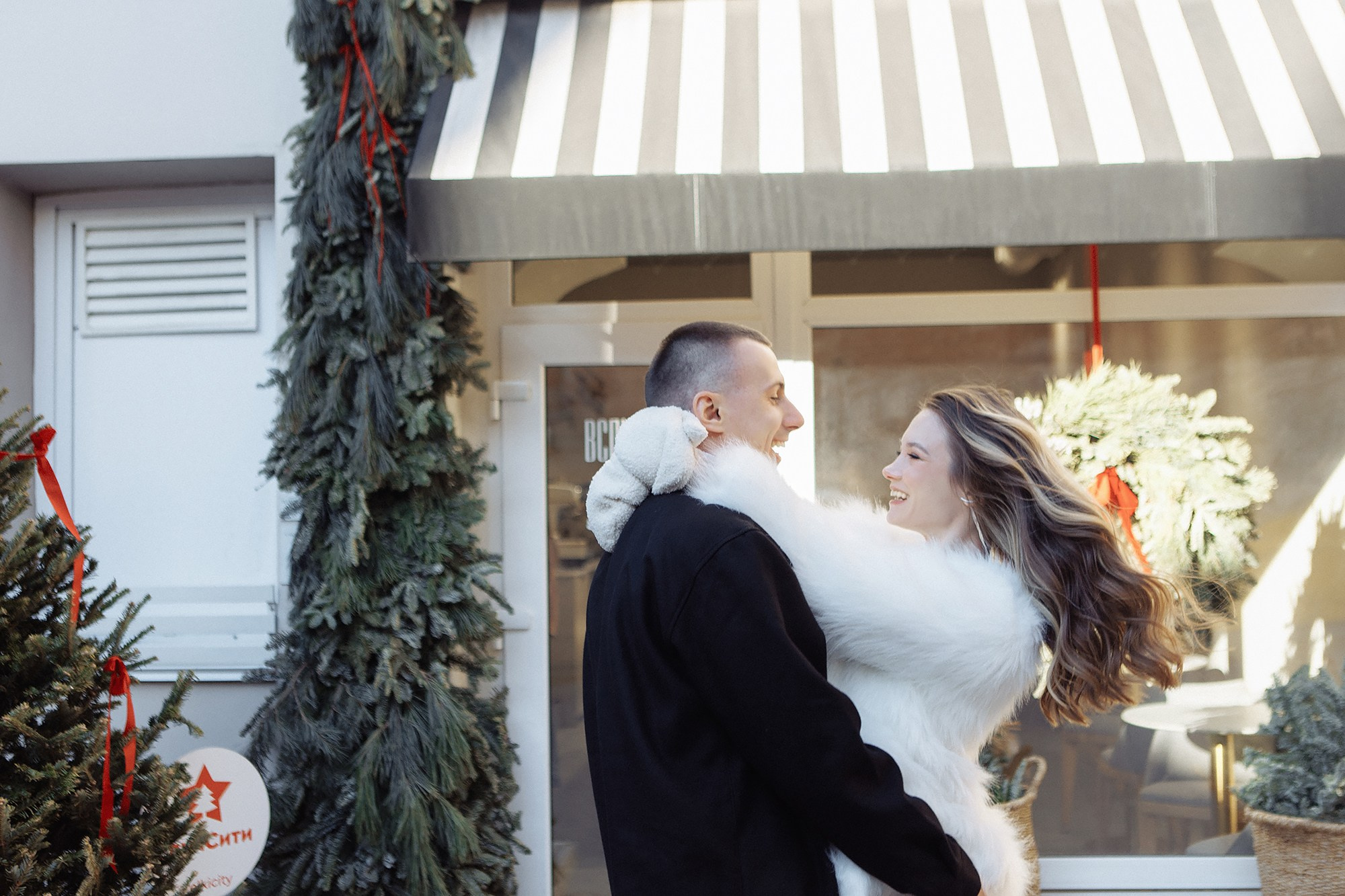 Денис и Марина. Свадебный фотограф Владивосток Алина Гевондова