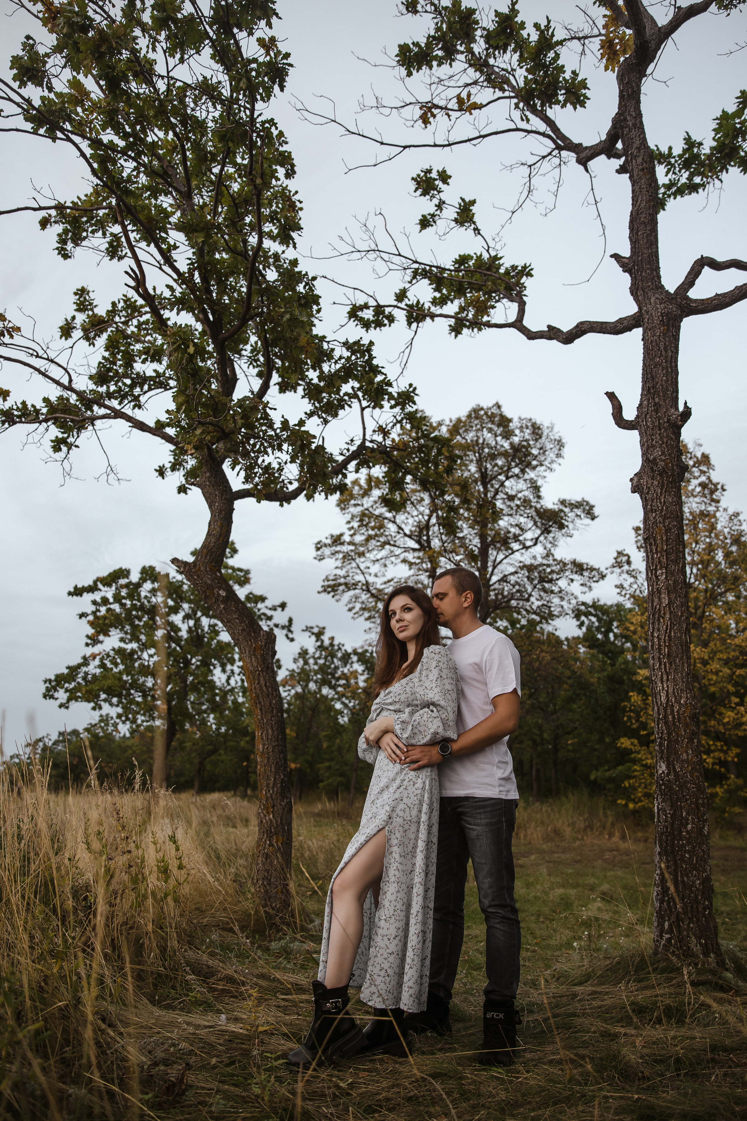 Фотосессия лавстори с мотоциклом на природе. Свадебный и семейный фотограф в Самаре и Тольятти | Елена Топанцева
