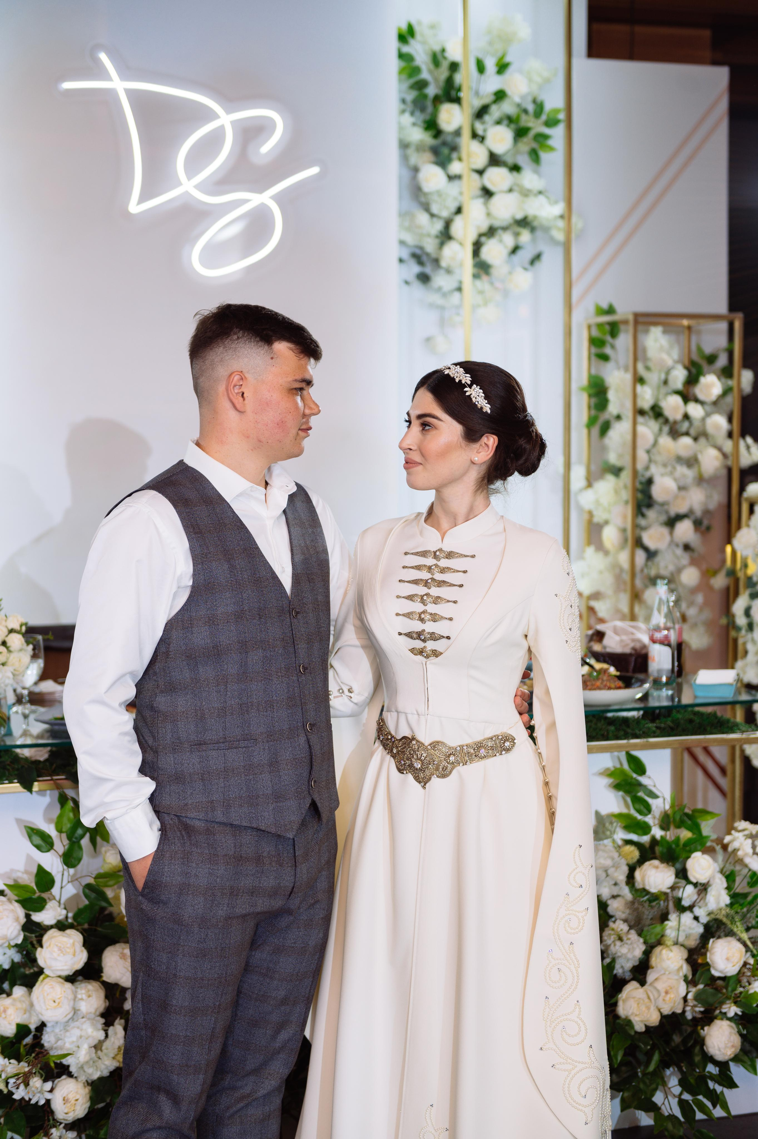 Свадьба Димы и Сони в отеле Лавикон, Небуг