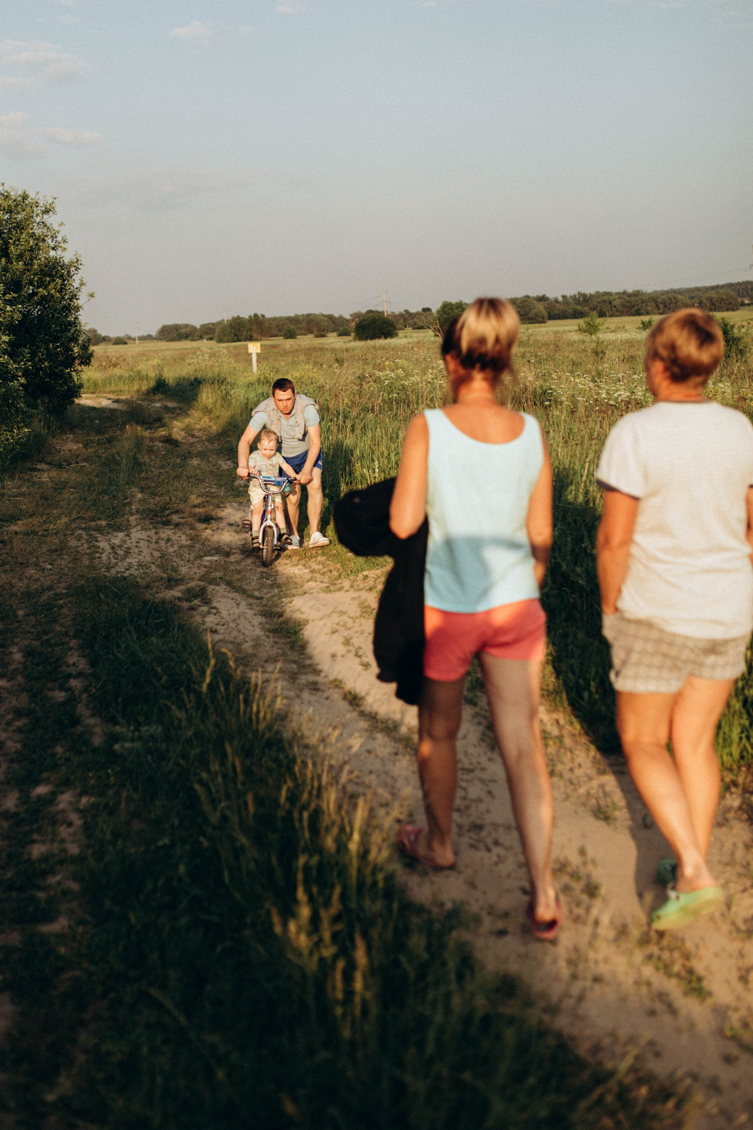У бабушки в деревне. Фотограф новорожденных Серпухов, Протвино, Москва I Марина Бурмистрова