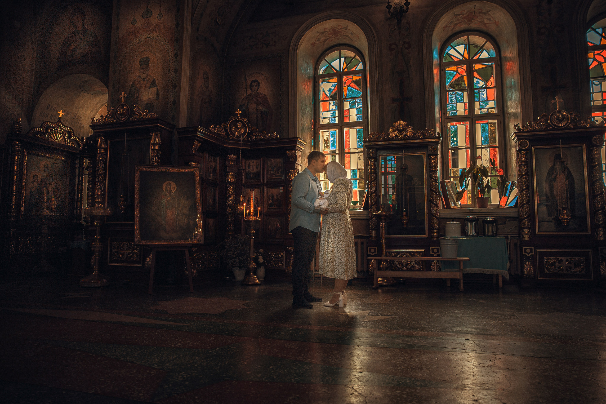 Фотограф на крещение Старый Оскол фотосессия на крестины Наталья Беседина церковный фотограф венчание фотосъемка крестин таинство