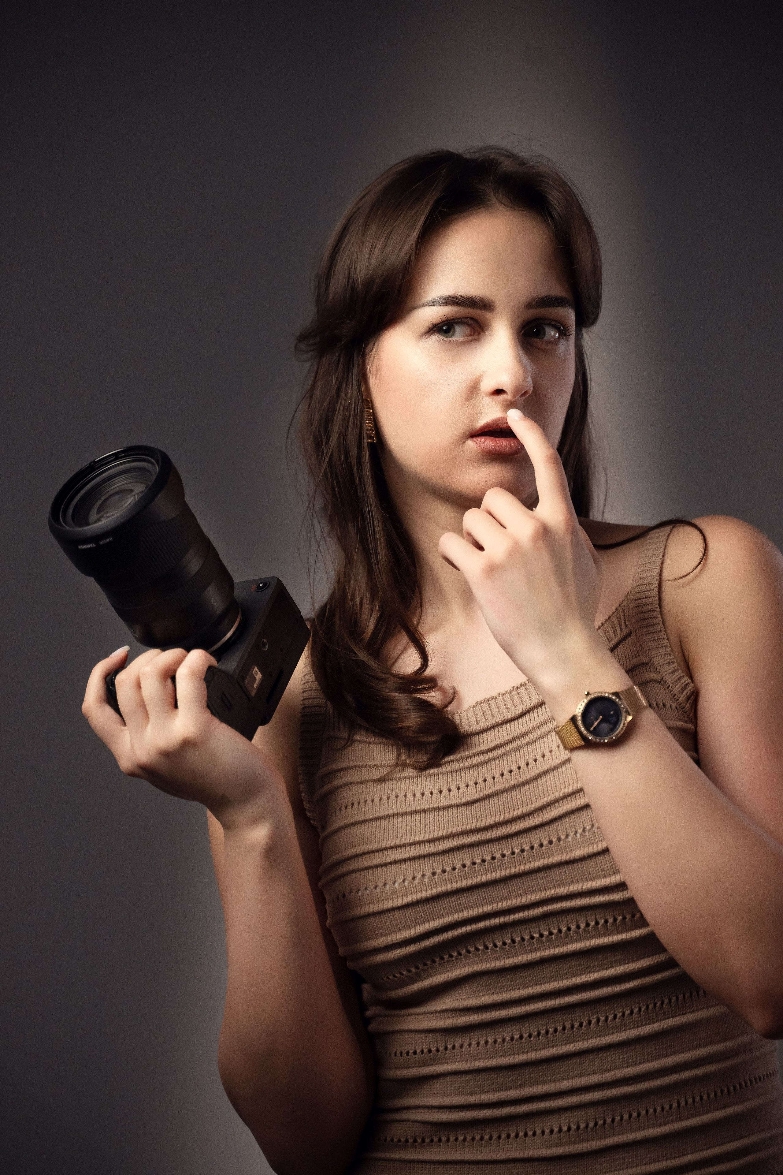 Студийные женские портреты. Главная