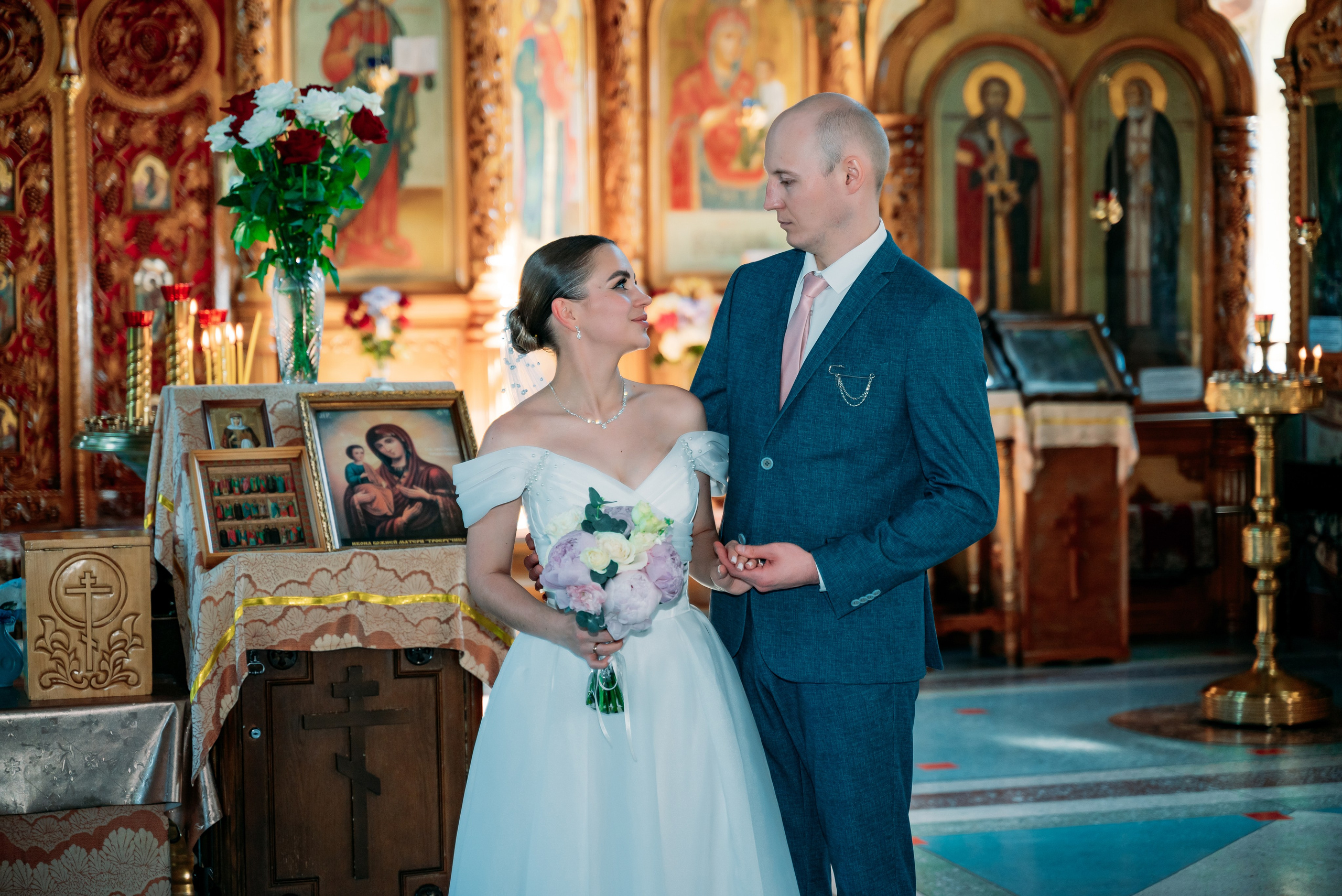 День счастья. Фотограф Алёна Царькова. Киселевск