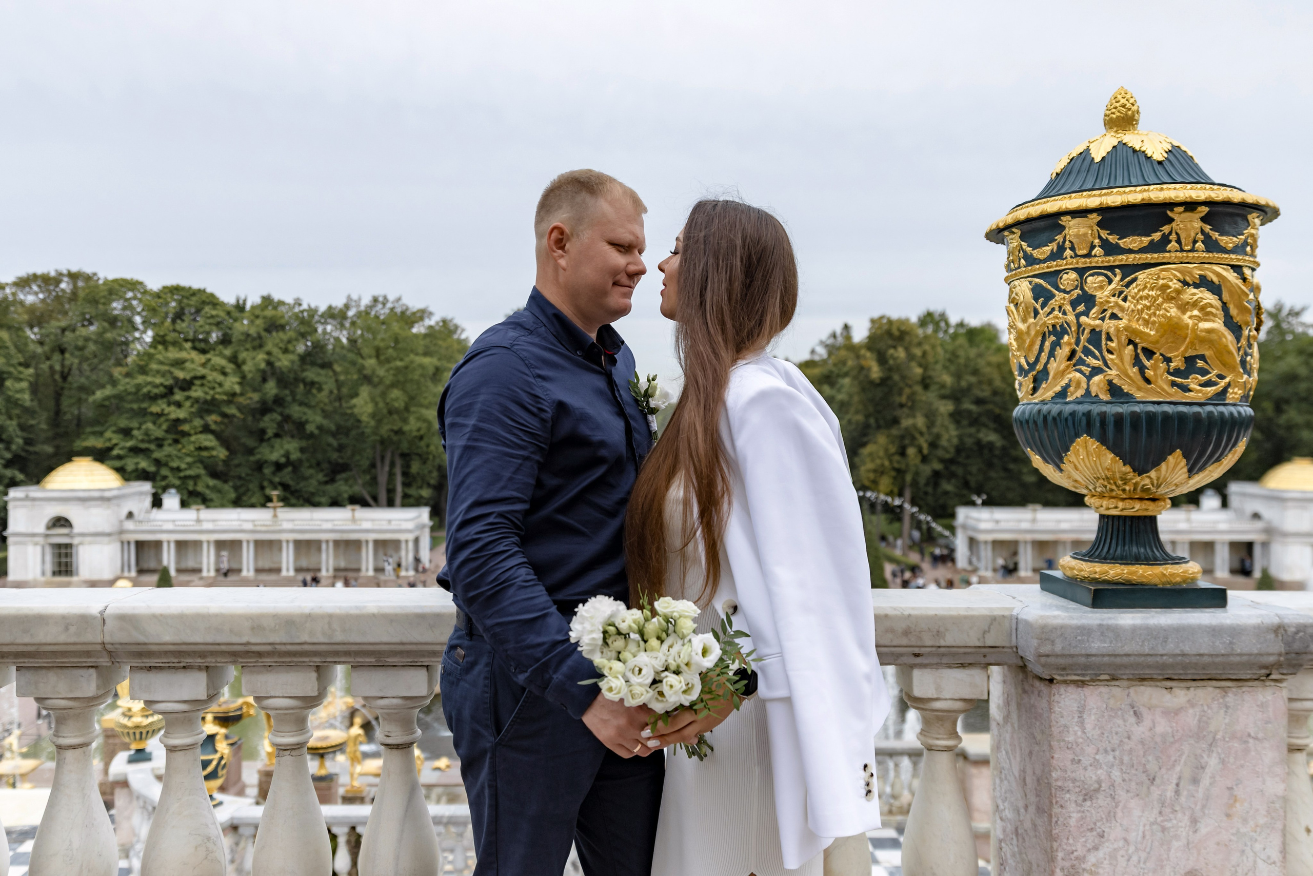 Свадебная прогулка Алены и Миши. Свадебный и портретный фотограф в Санкт-Петербурге Надежда Чечулина