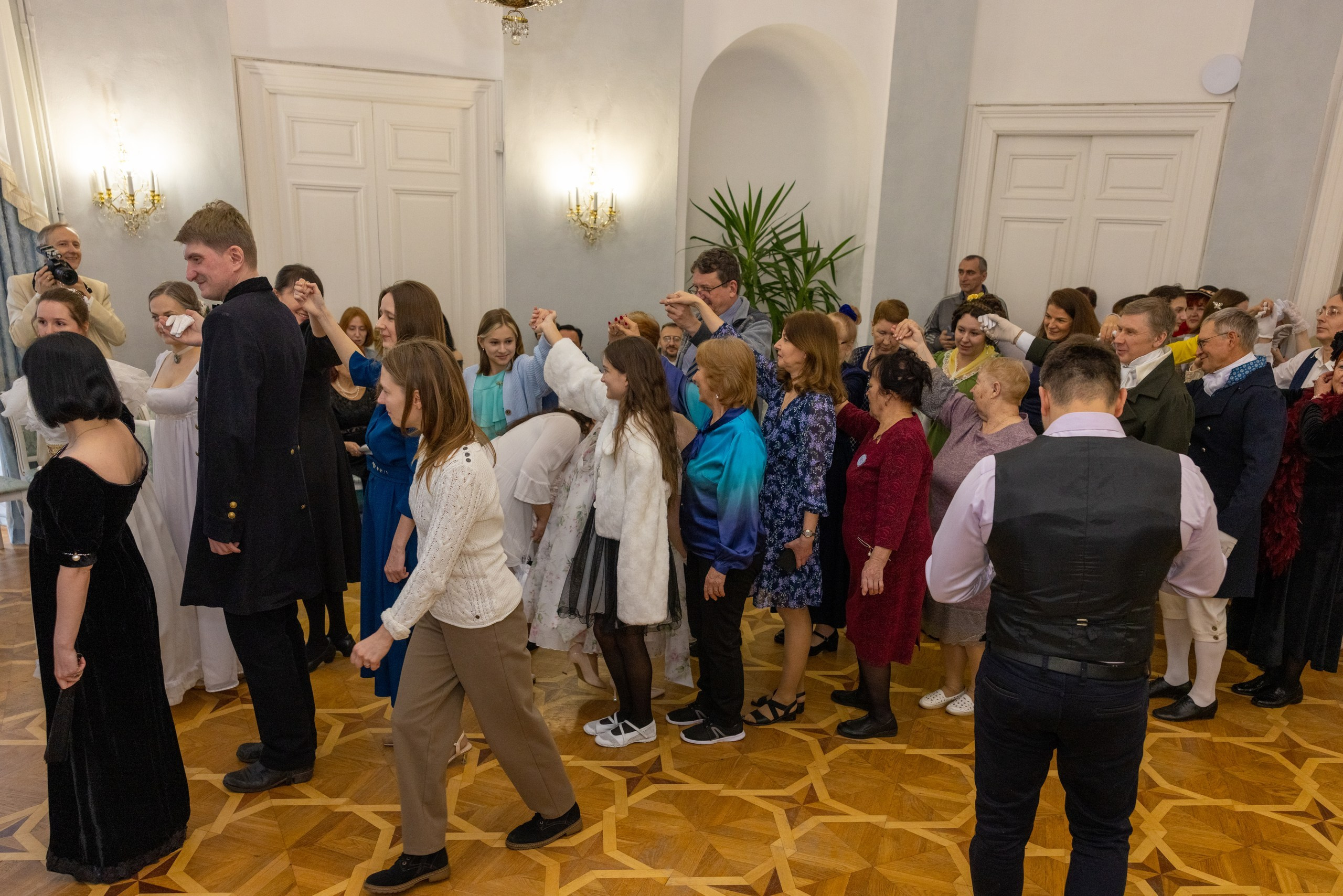 Бал во дворце Бобринских город Богородицк. Фотограф в Туле Крупский АнДРей. Фотостудия «КАДР71» в Туле
