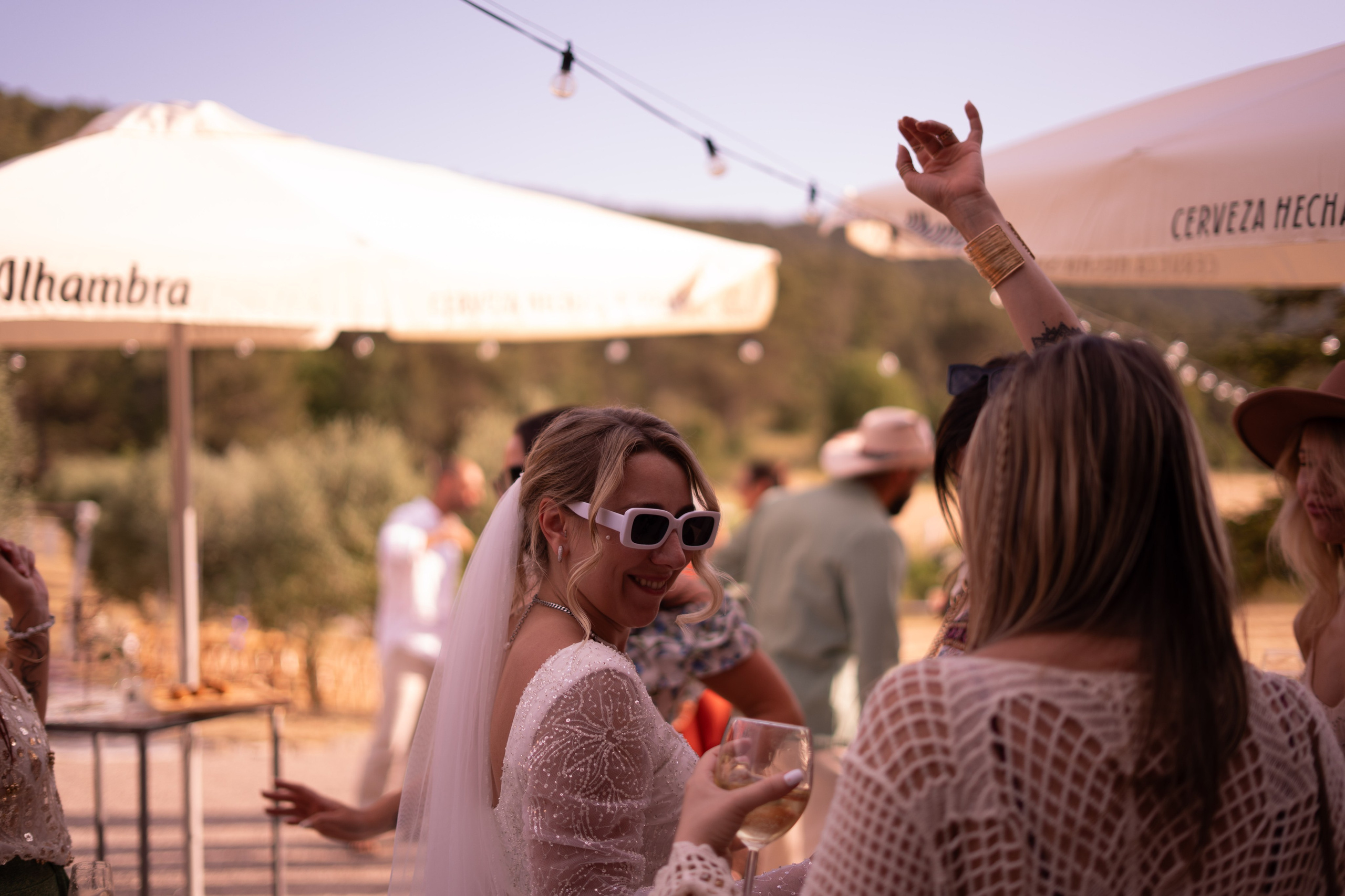 Stasy and Roberto. Wedding Photographer in Barcelona and Medellin