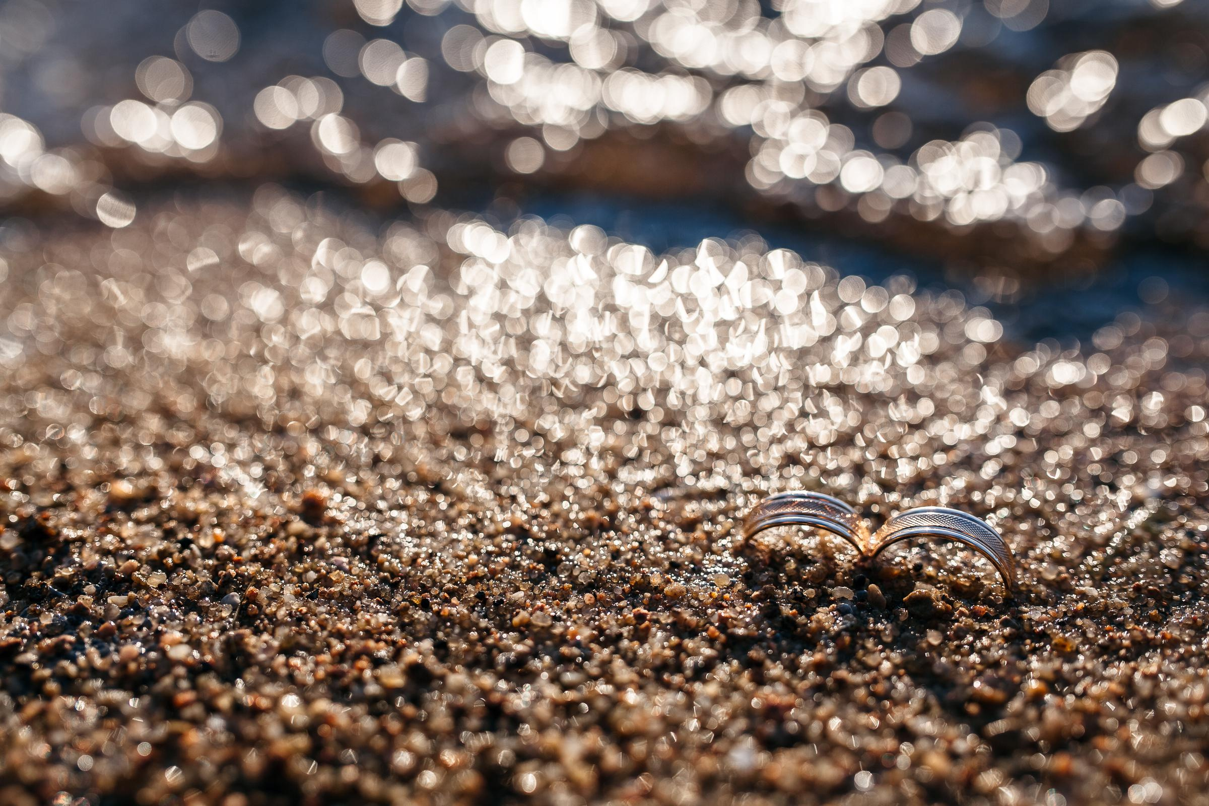 Свадебные снимки на природе у Минского моря