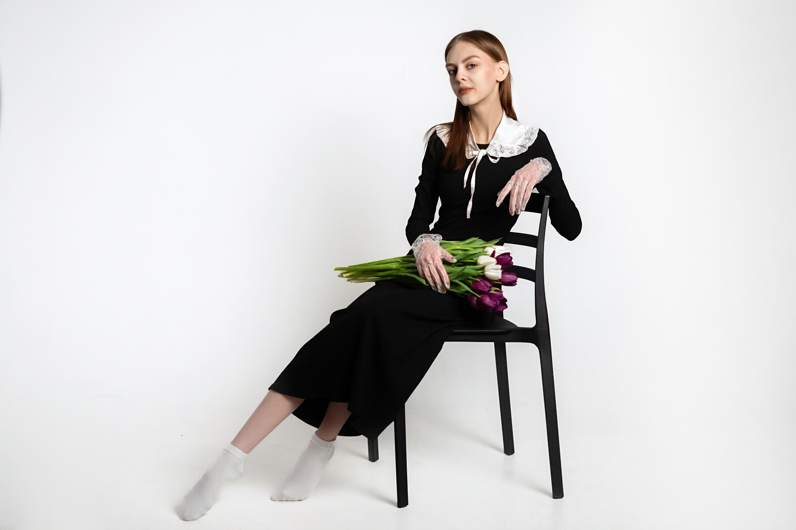 В студии с тюльпанами. Мила Посвит Фотограф новорожденных в Тобольске