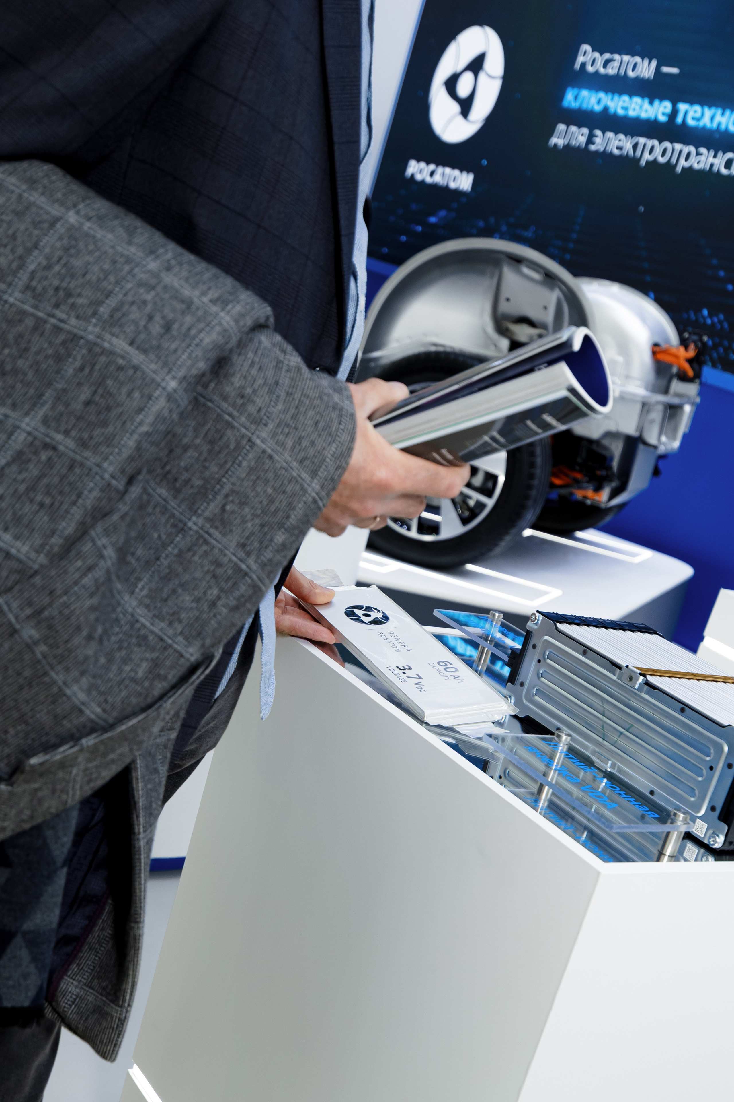 Выставочная фотосъемка компании «Росатом» mims automobility moscow 2025. Репортажный фотограф Семён Борисов | Москва