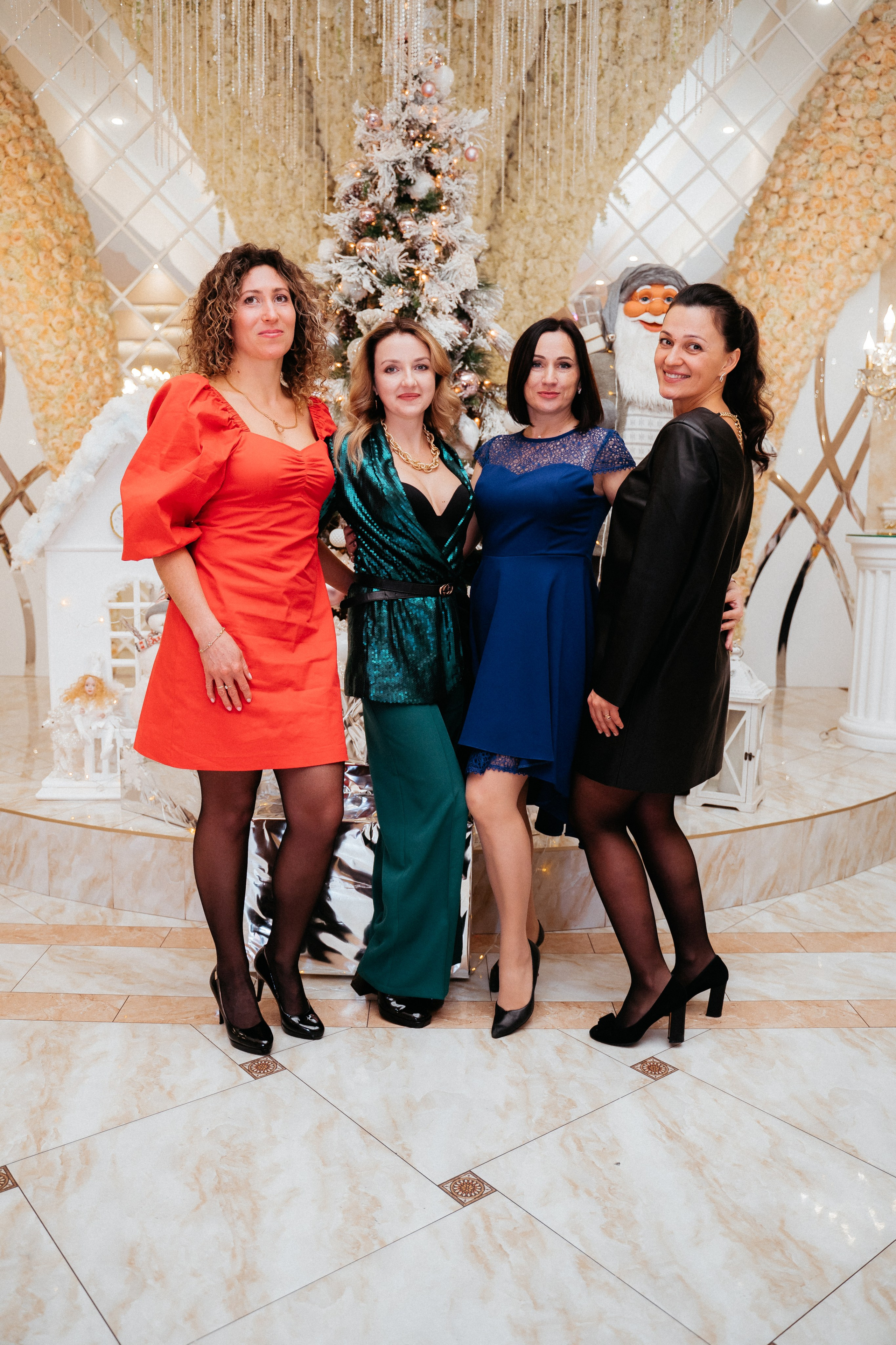 Новый год (РЭС). Свадебный фотограф в Симферополе