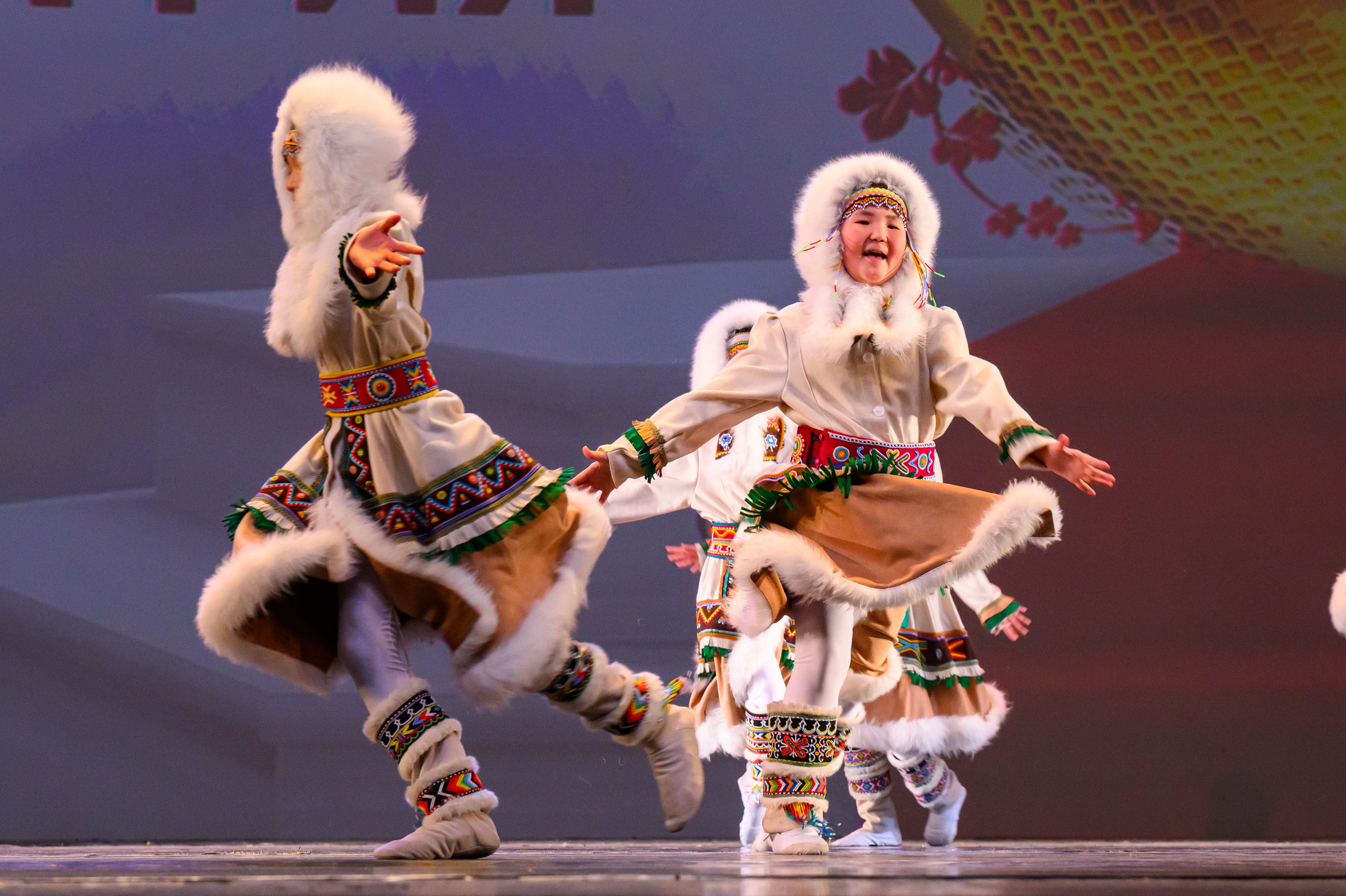 23 апреля, часть 1, БКЗ Октябрьский, г. Санкт-Петербург. Золотое яблочко