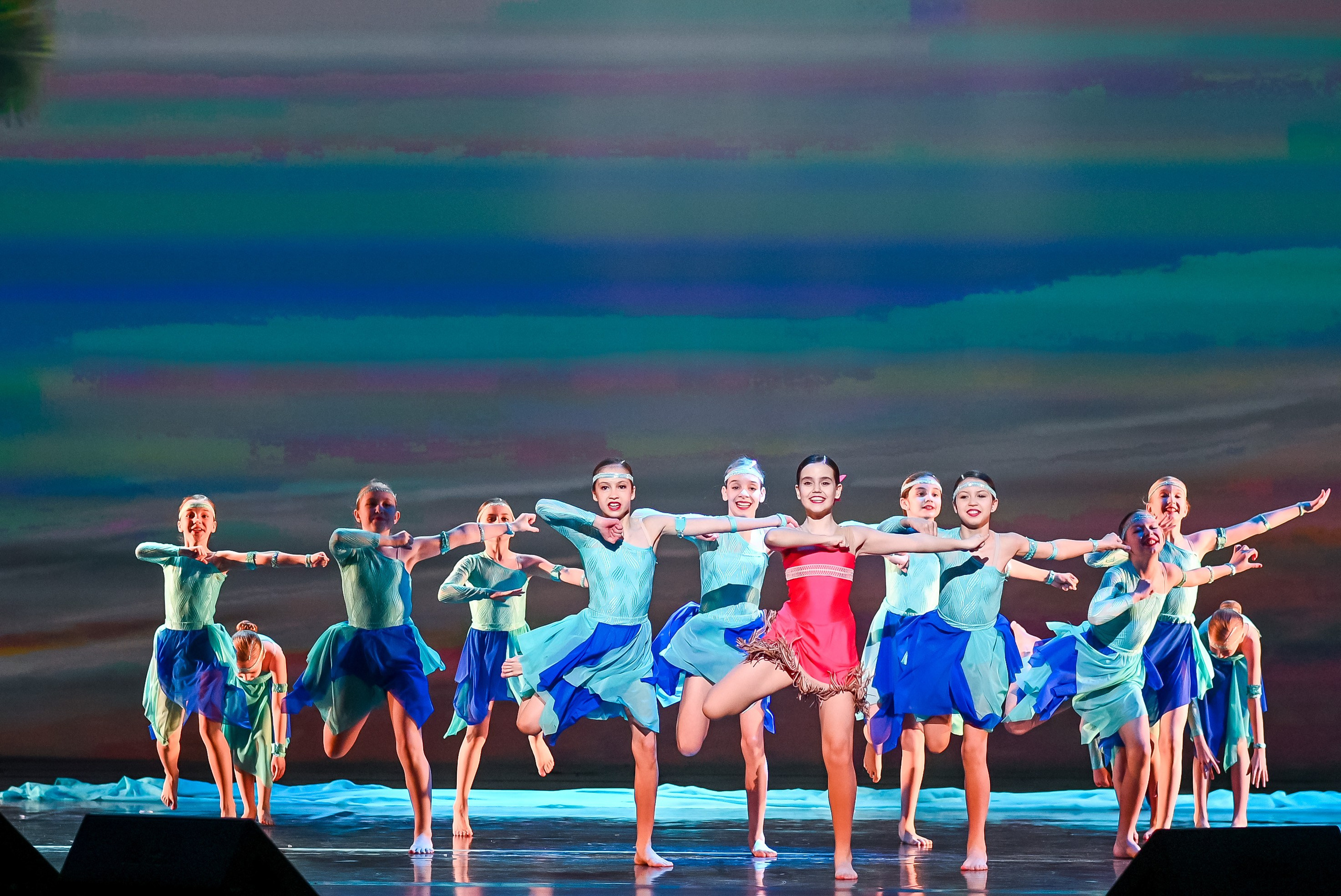 23 апреля, часть 3, БКЗ Октябрьский, г. Санкт-Петербург. Золотое яблочко