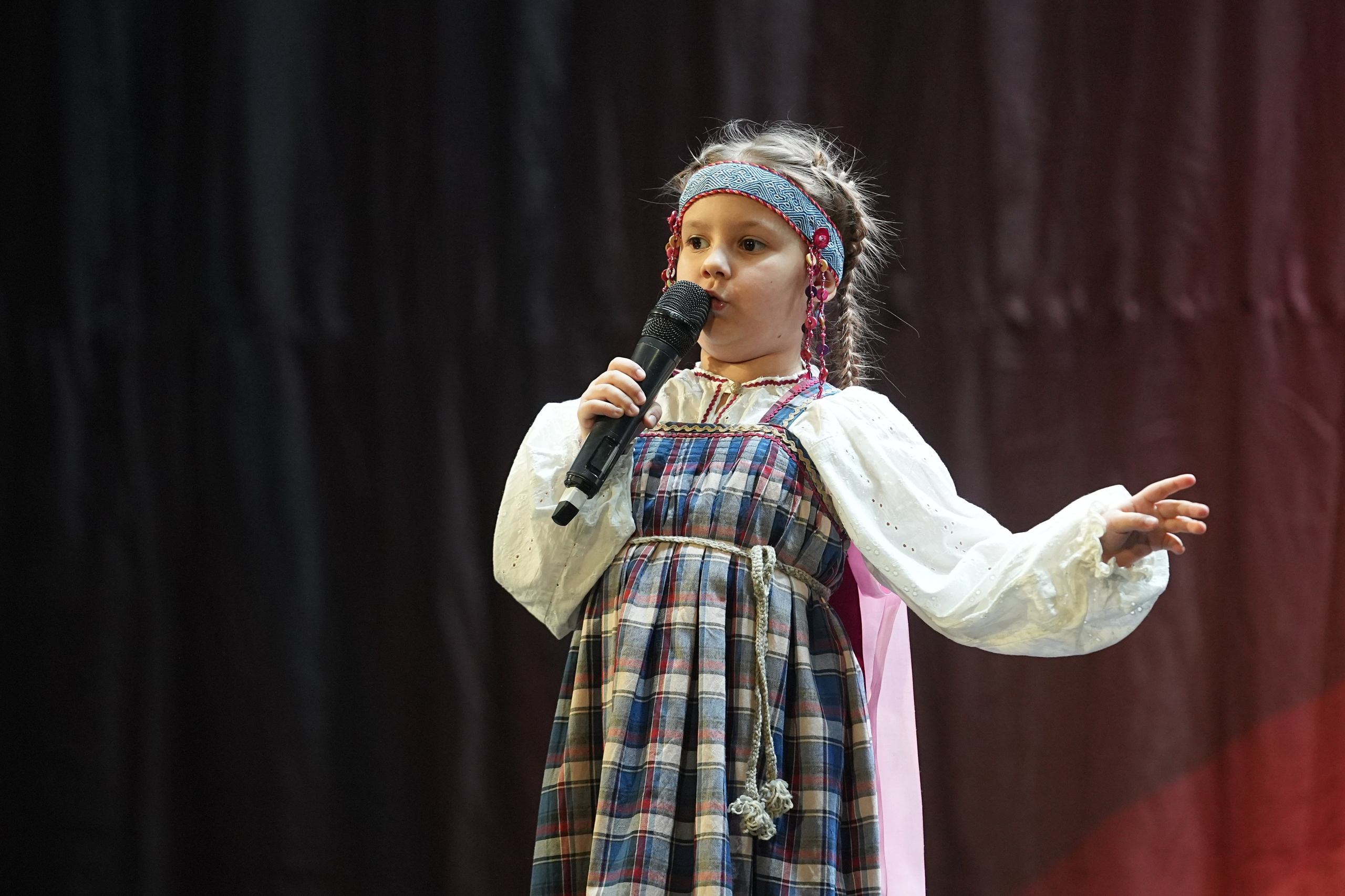 8 февраля, блок 2, г. Кострома. Золотое яблочко