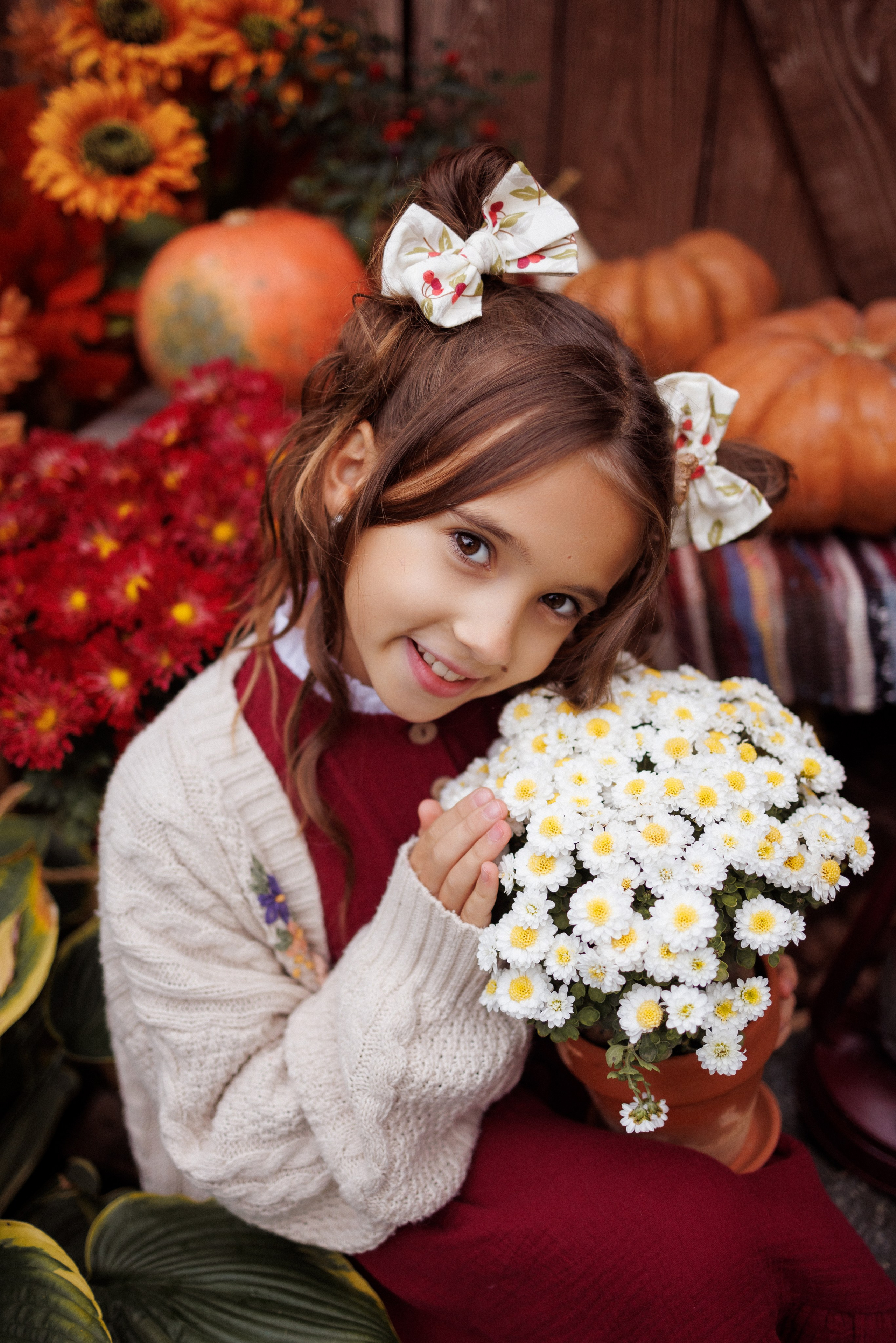 Семейная фотосессия в осенних декорациях фотостудии «Теплица», город Краснодар. Семейный и детский фотограф в Краснодаре Анна Трашкова