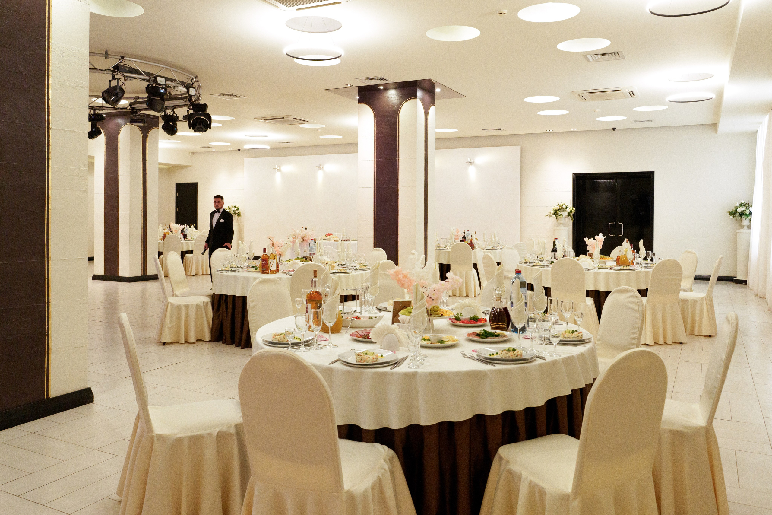 Банкетные залы. Иван Упоров — фотограф, рилсмейкер чебоксары