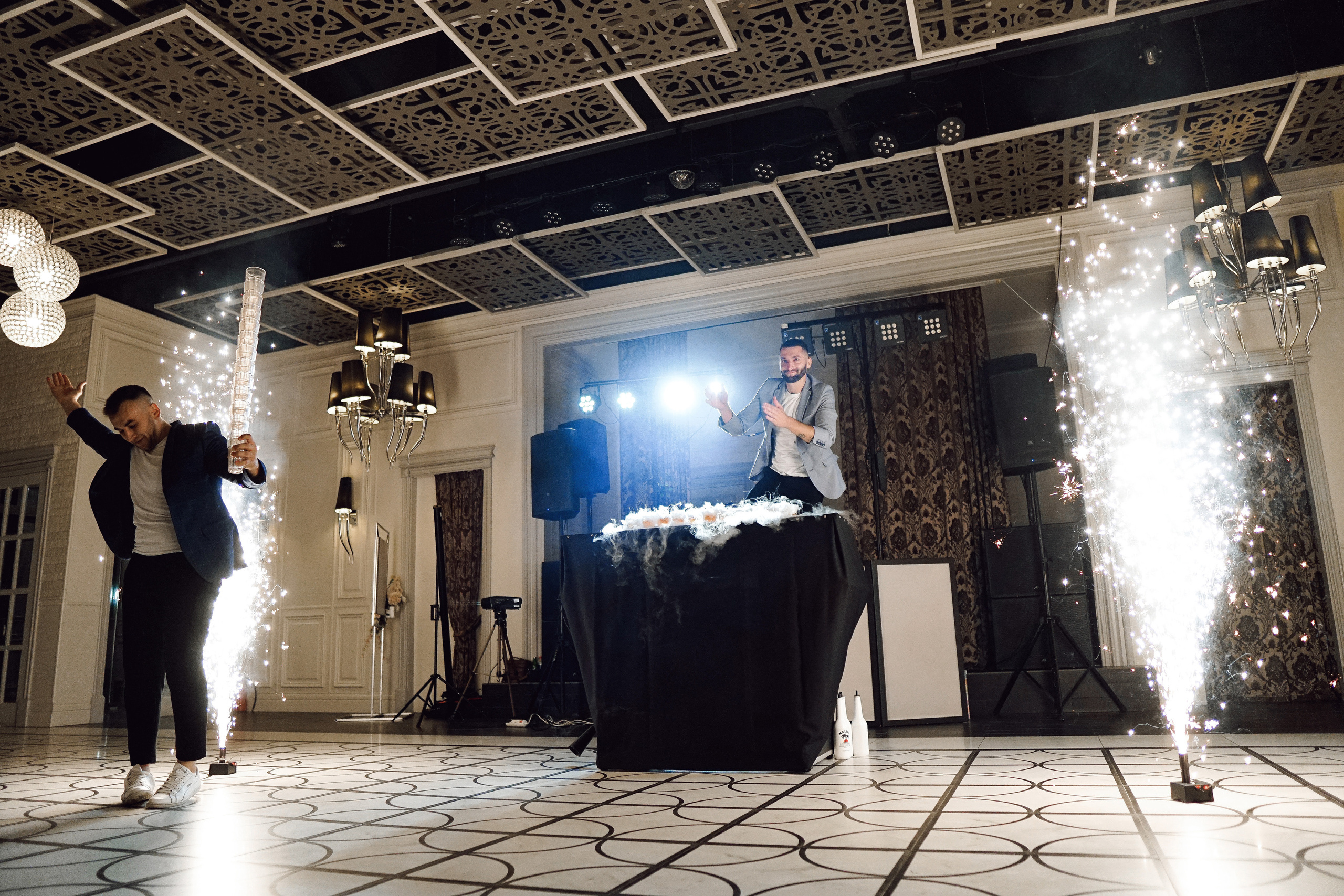 Владимир и Татьяна. Жардин. Свадебный фотограф и видеограф в Ростове-на-Дону. Максим и Наталья Лебедевы