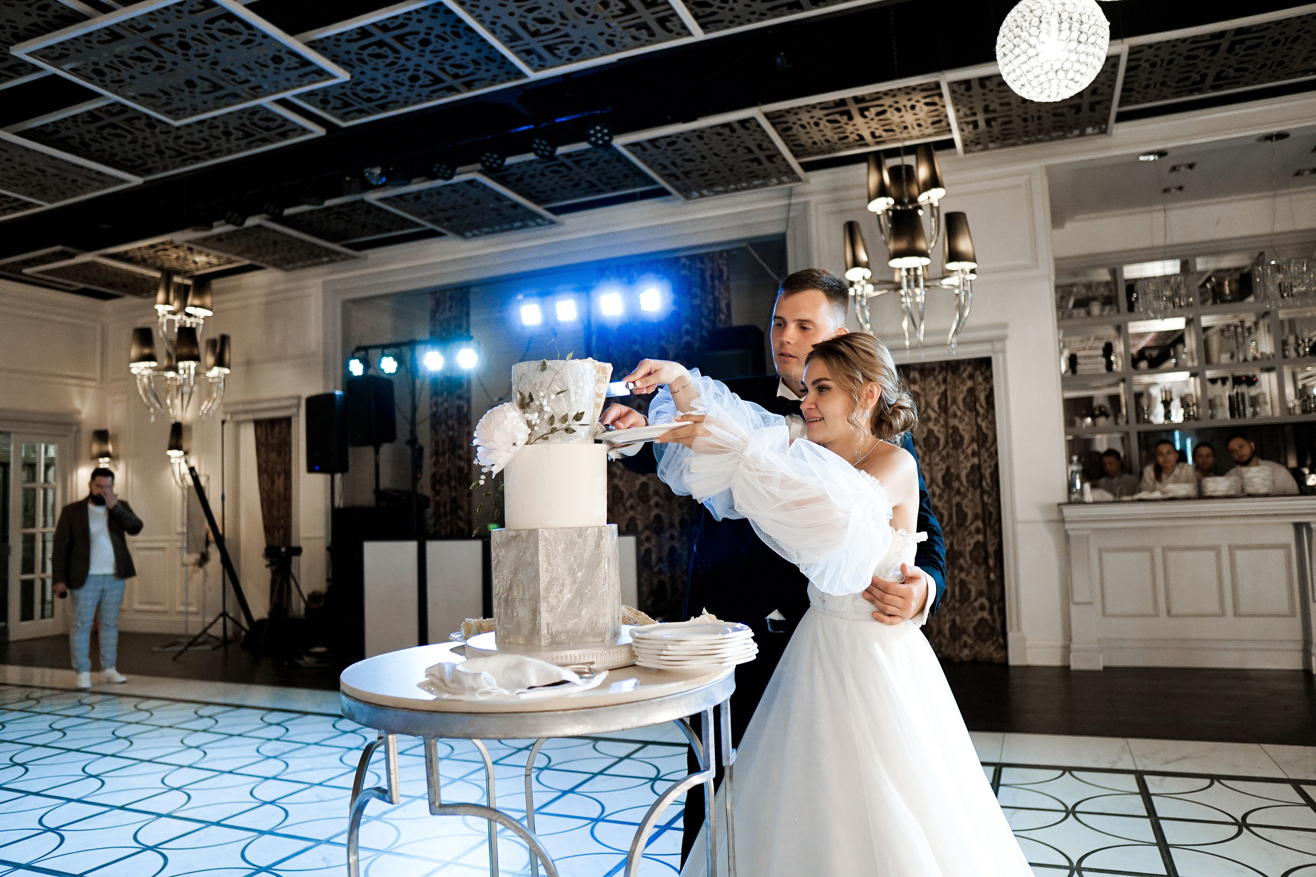 Владимир и Татьяна. Жардин. Свадебный фотограф и видеограф в Ростове-на-Дону. Максим и Наталья Лебедевы