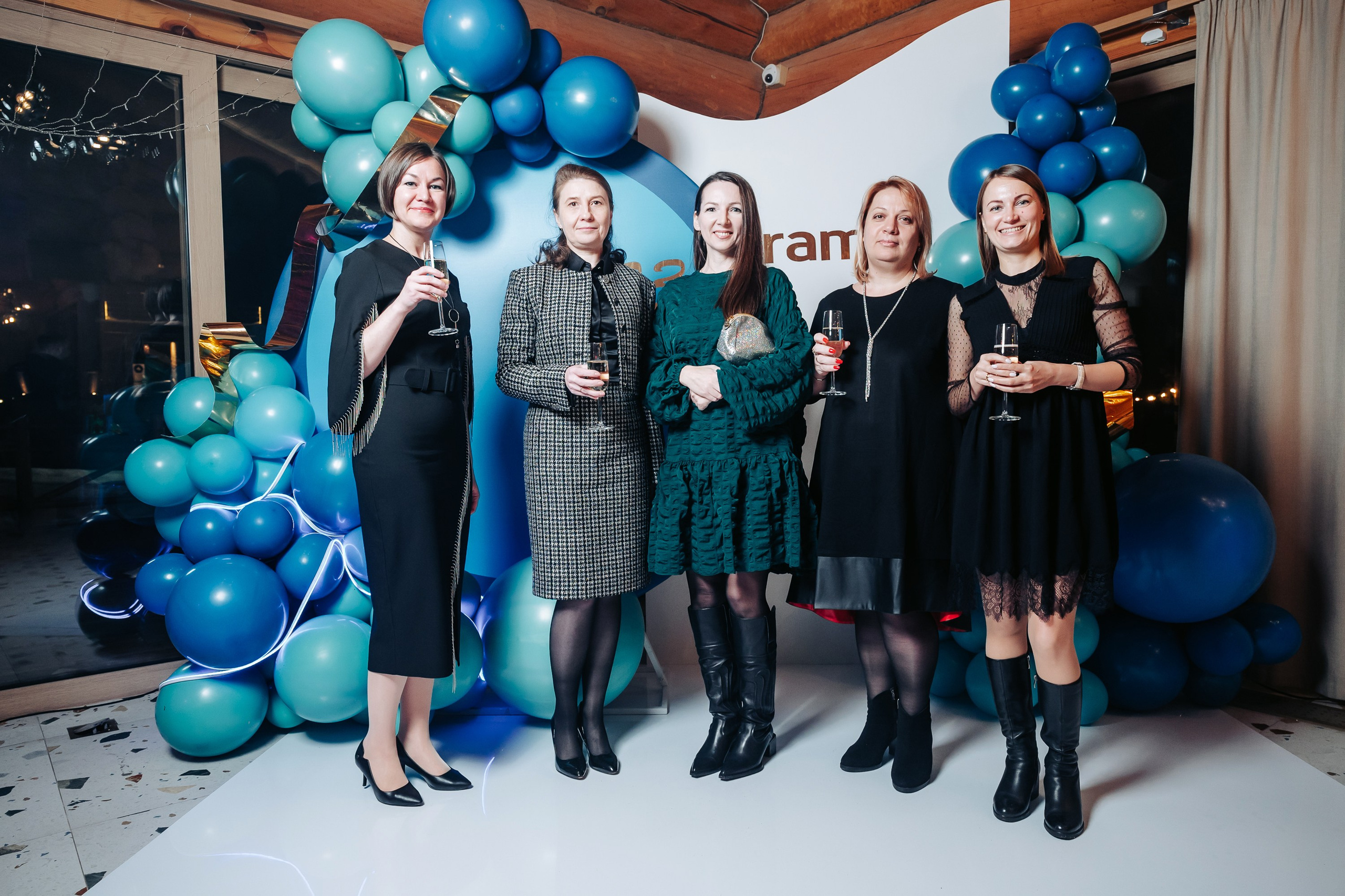 Новогодний корпоратив. Фотограф Дмитрий Сермяжко