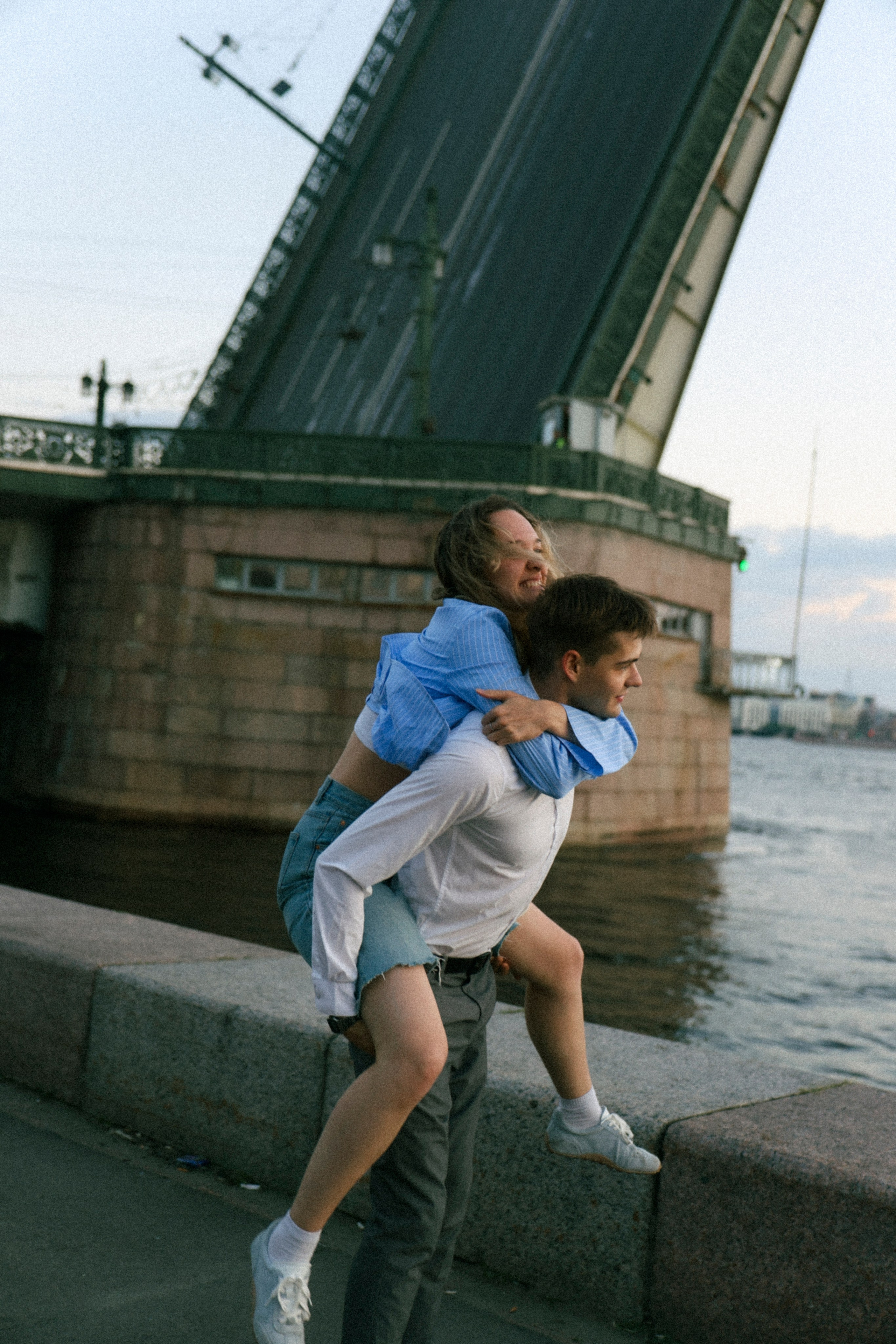 Глеб и Вероника мосты. Фотограф НатаФото (Наталья Яковенко) Дмитров Москва Питер