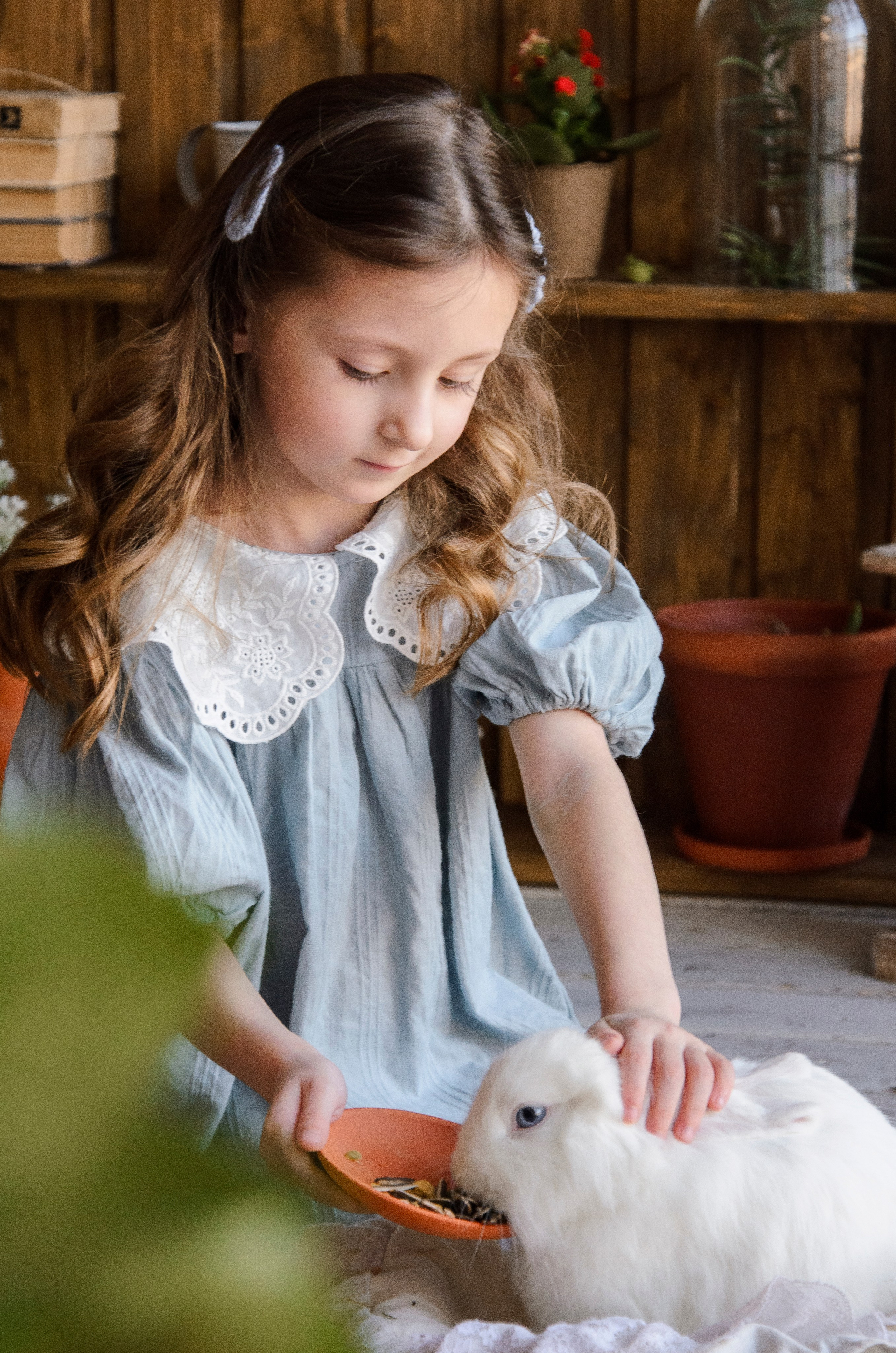 Маленькая садовница. Фотографы в Тюмени Андрей и Лидия Войвод