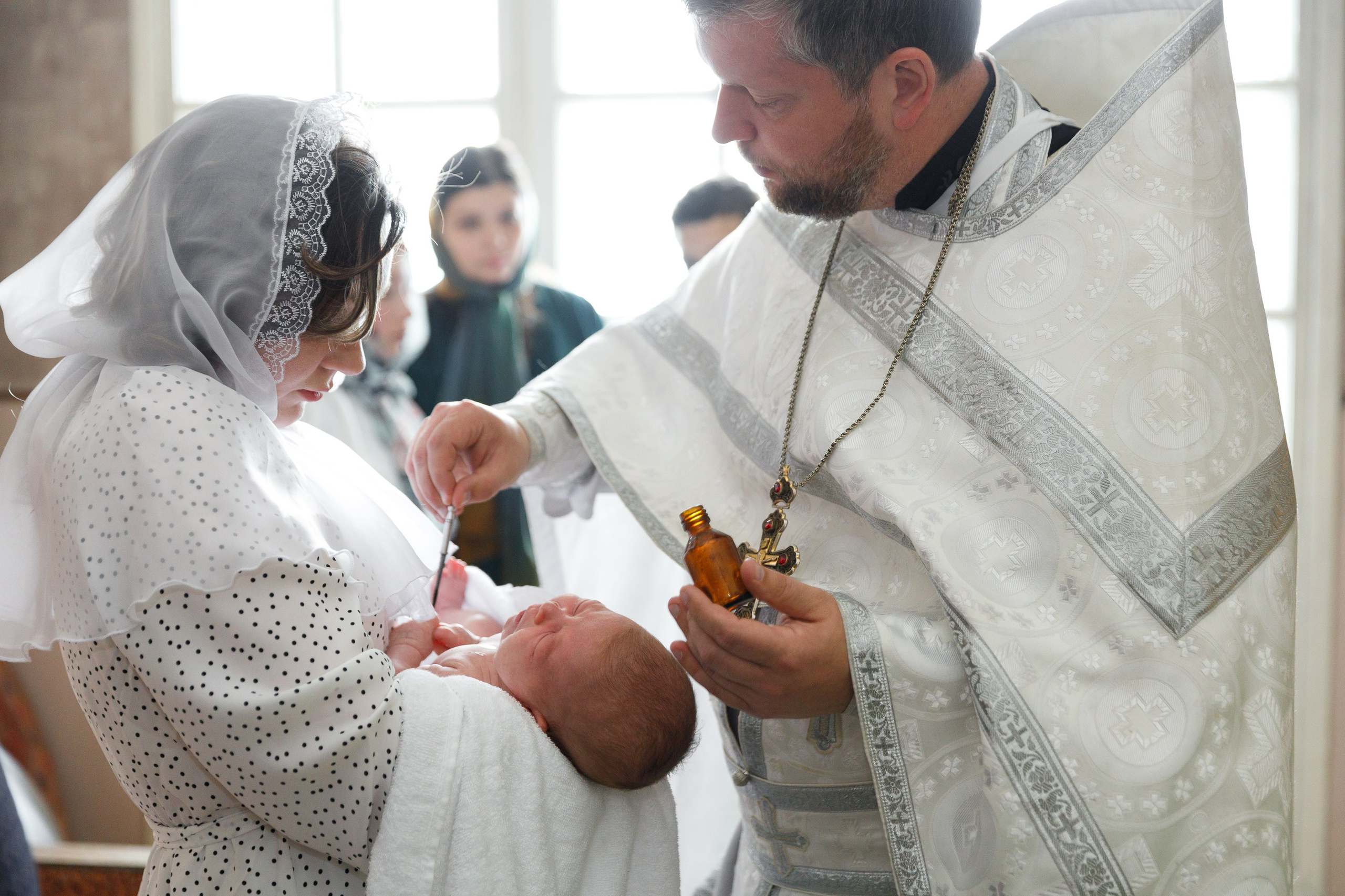 Крестины Василисы в Смоленком храме. Свадебный фотограф в Белгороде