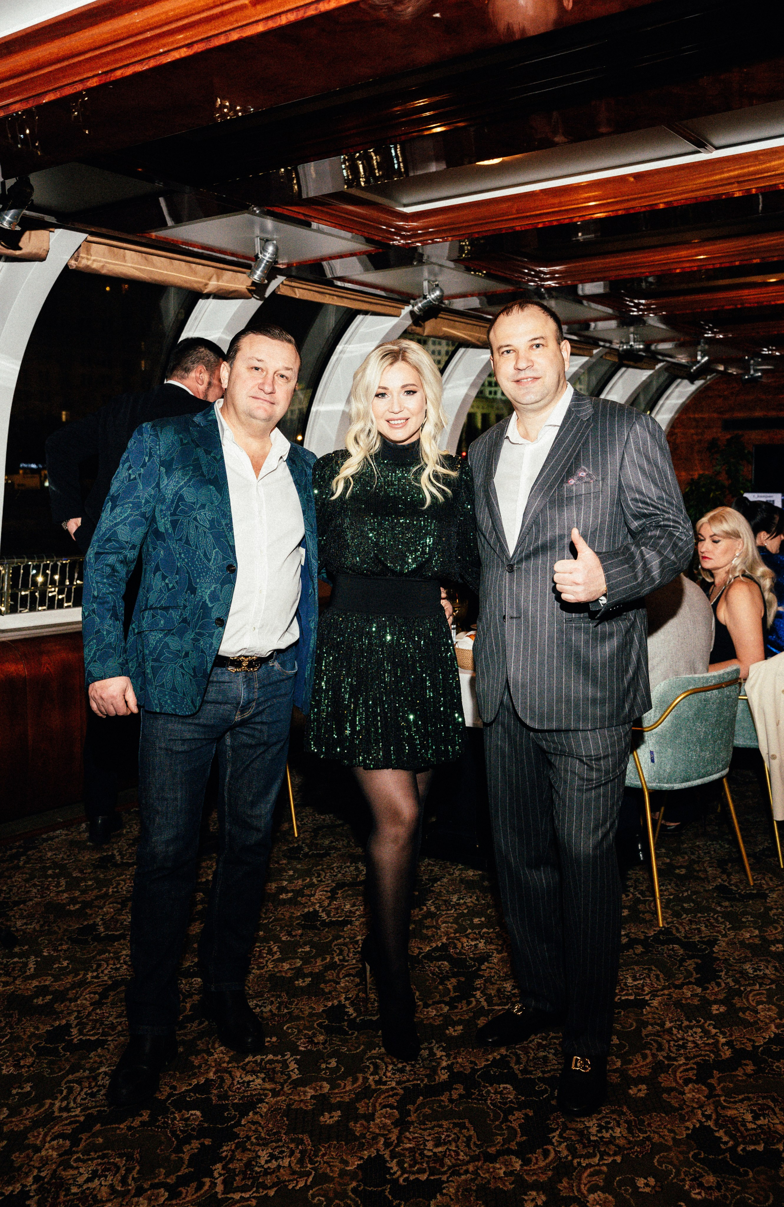 Корпоратив Erwin Река. Портретный и репортажный фотограф