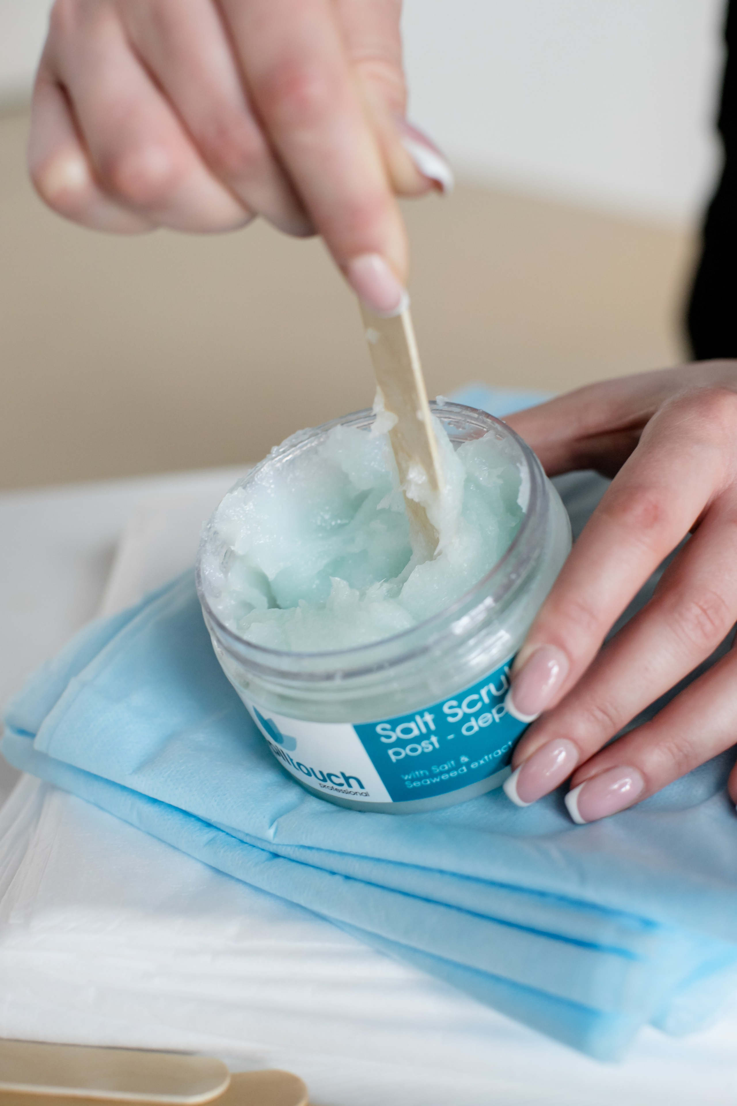 Depilation. Family and content photographer