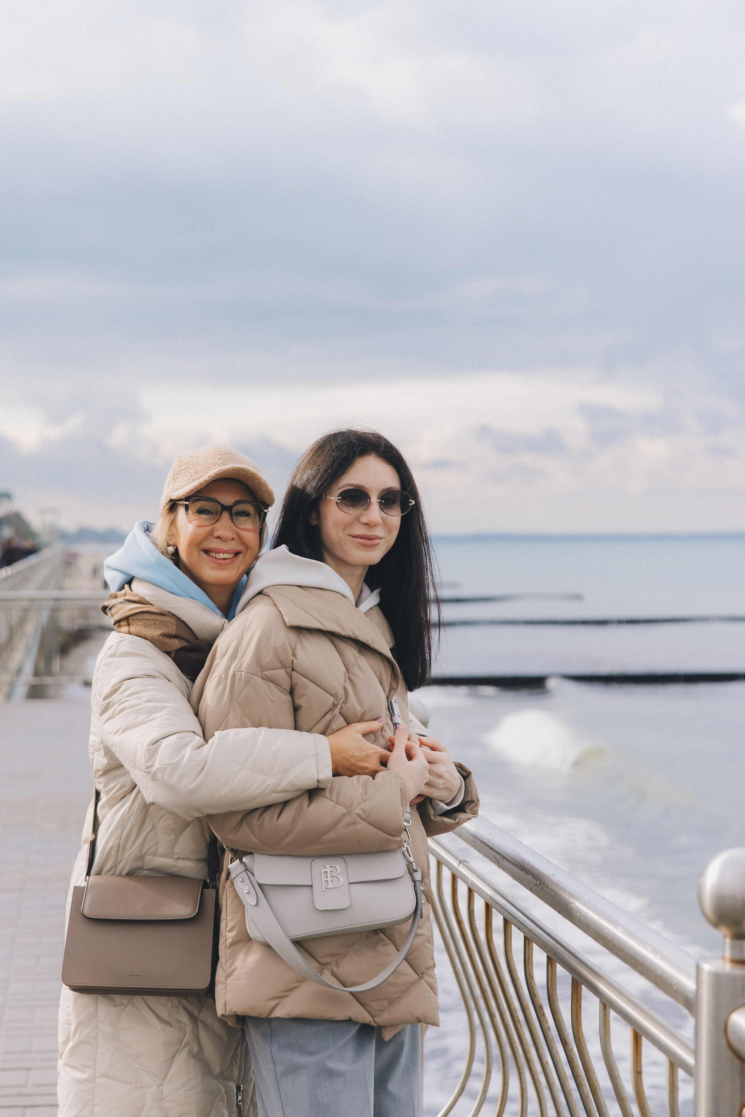 Ирина с дочерью. Фотограф Зеленоградск Красильникова Елена