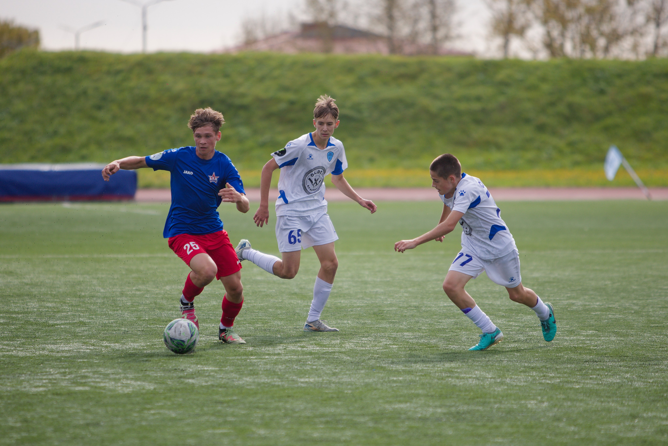 Матч ЮФЛ Сахалин-Хабаровск (U-16). Кутузов Евгений Фотограф в Южно-Сахалинске
