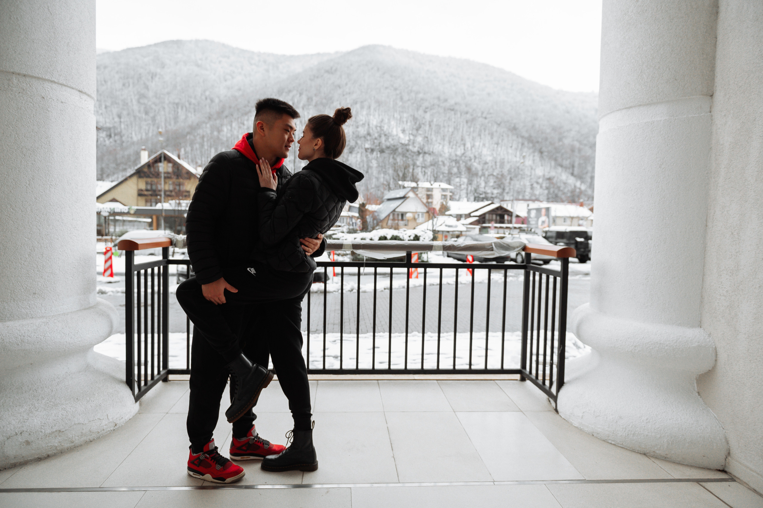 Фотограф в Сочи. Лав Стори в Адлере и Красной поляне. Свадебный фотограф в Ростове Максимов Максим