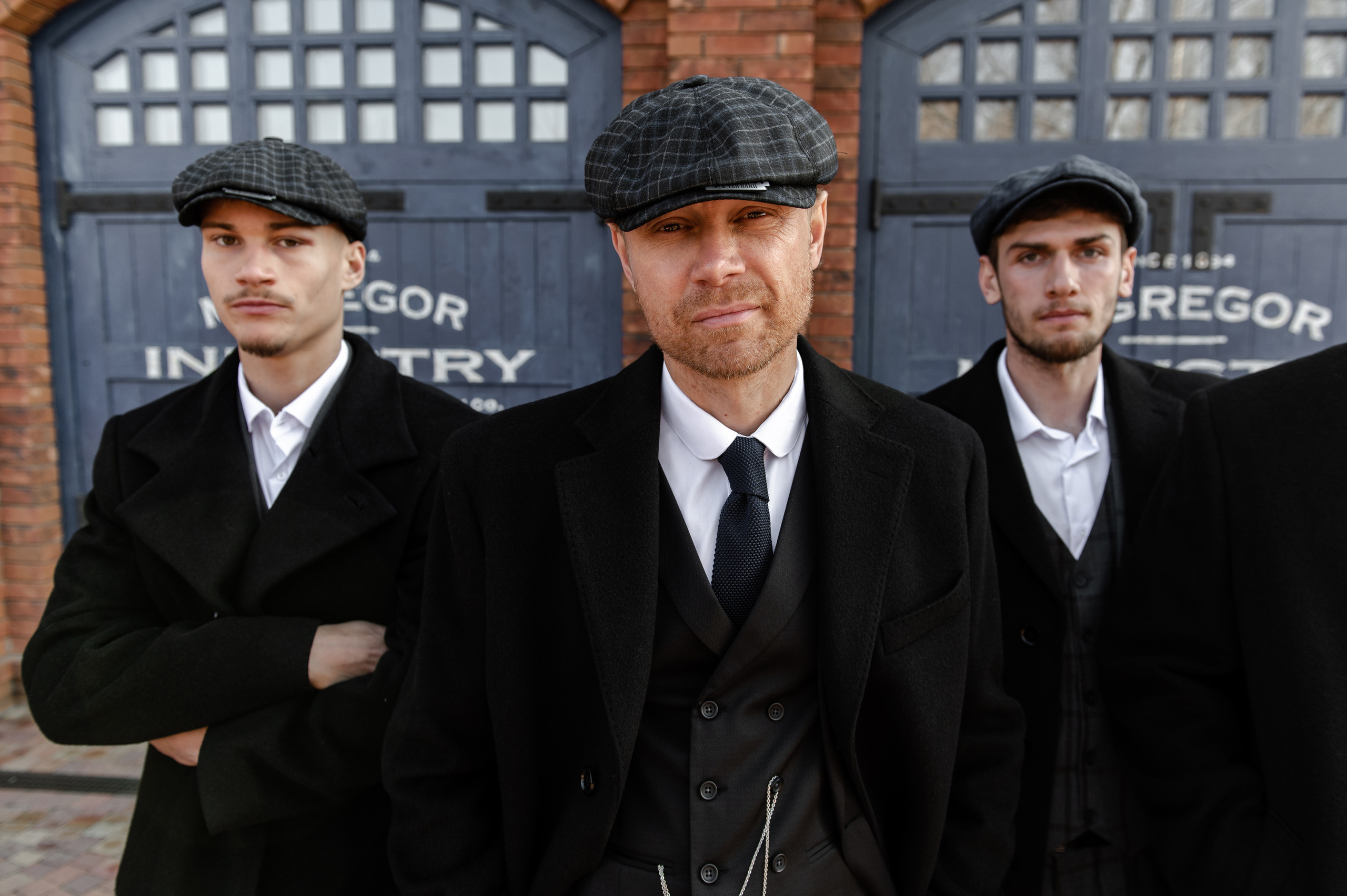 Фотосессия в стиле Острых козырьков. ФК Ростов. Фото Максимов Максим. Свадебный фотограф в Ростове Максимов Максим