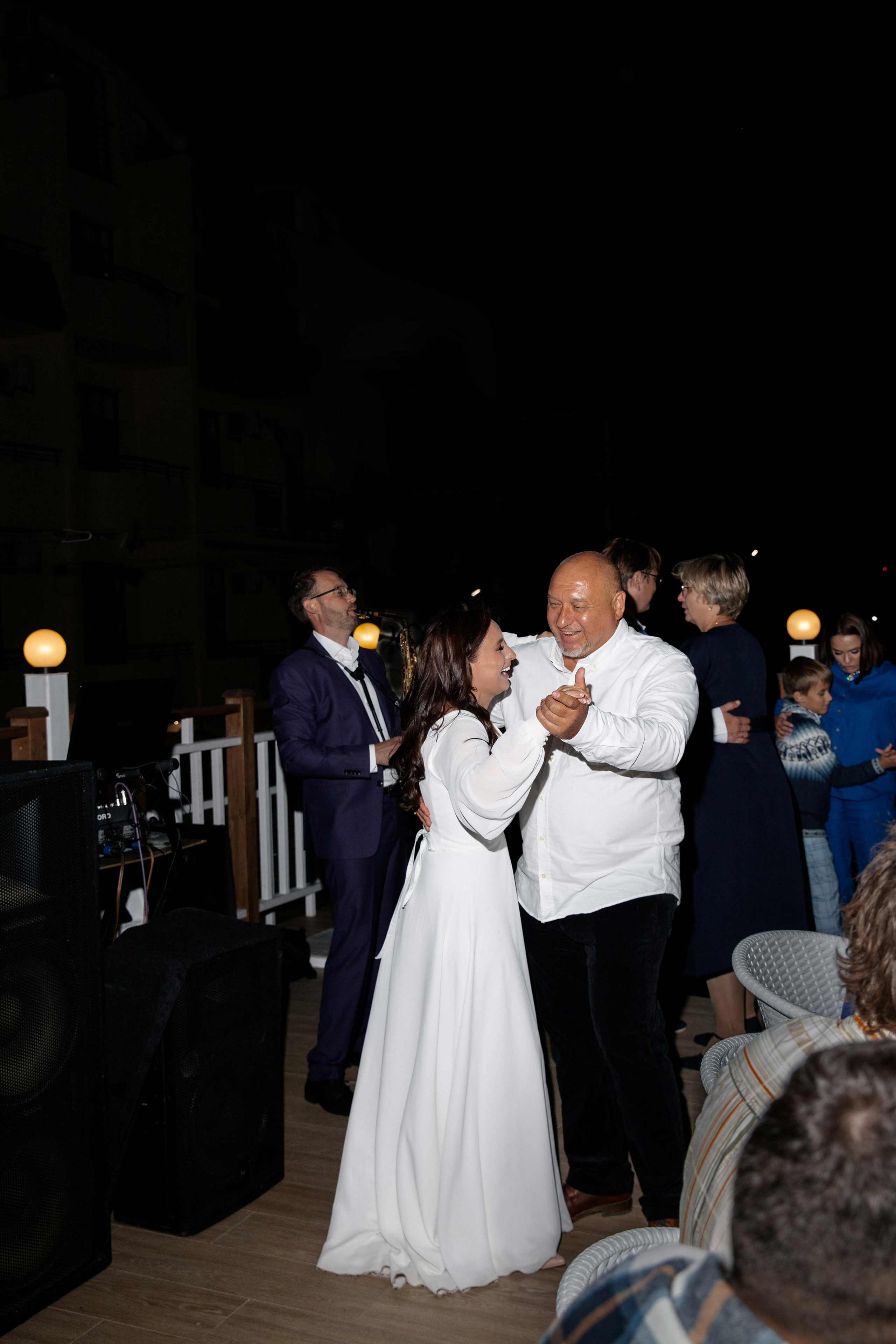 Свадебная фотосессия у моря в городе Феодосия. Свадебный фотограф и видеограф Краснодар, Ростов, Сочи, Новороссийск