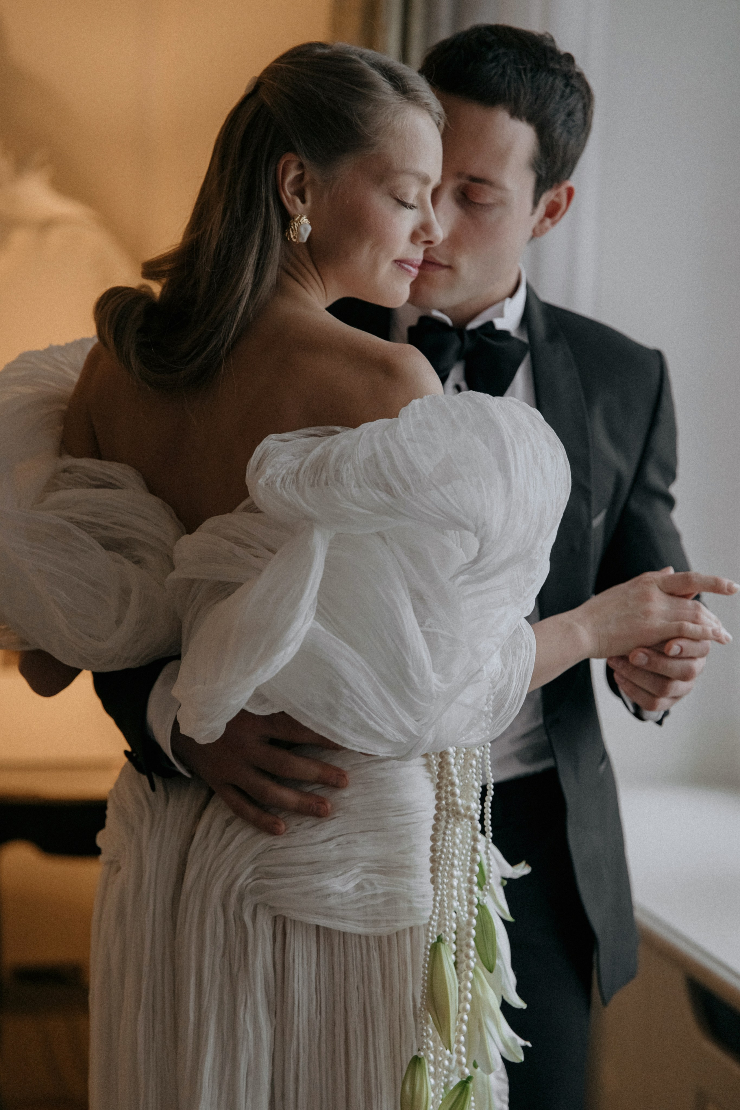 Свадебная фотосъемка в отеле Савой. Свадебный фотограф Москва