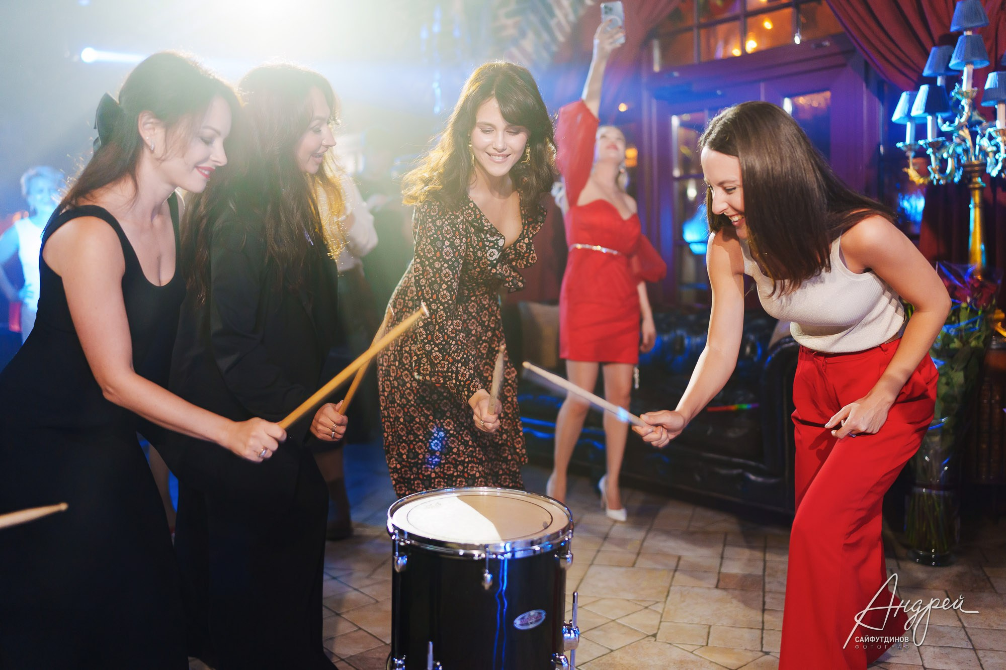 День рождения Ольги. Old House. Свадебный и семейный фотограф в Ростове-на-Дону. Андрей Сайфутдинов