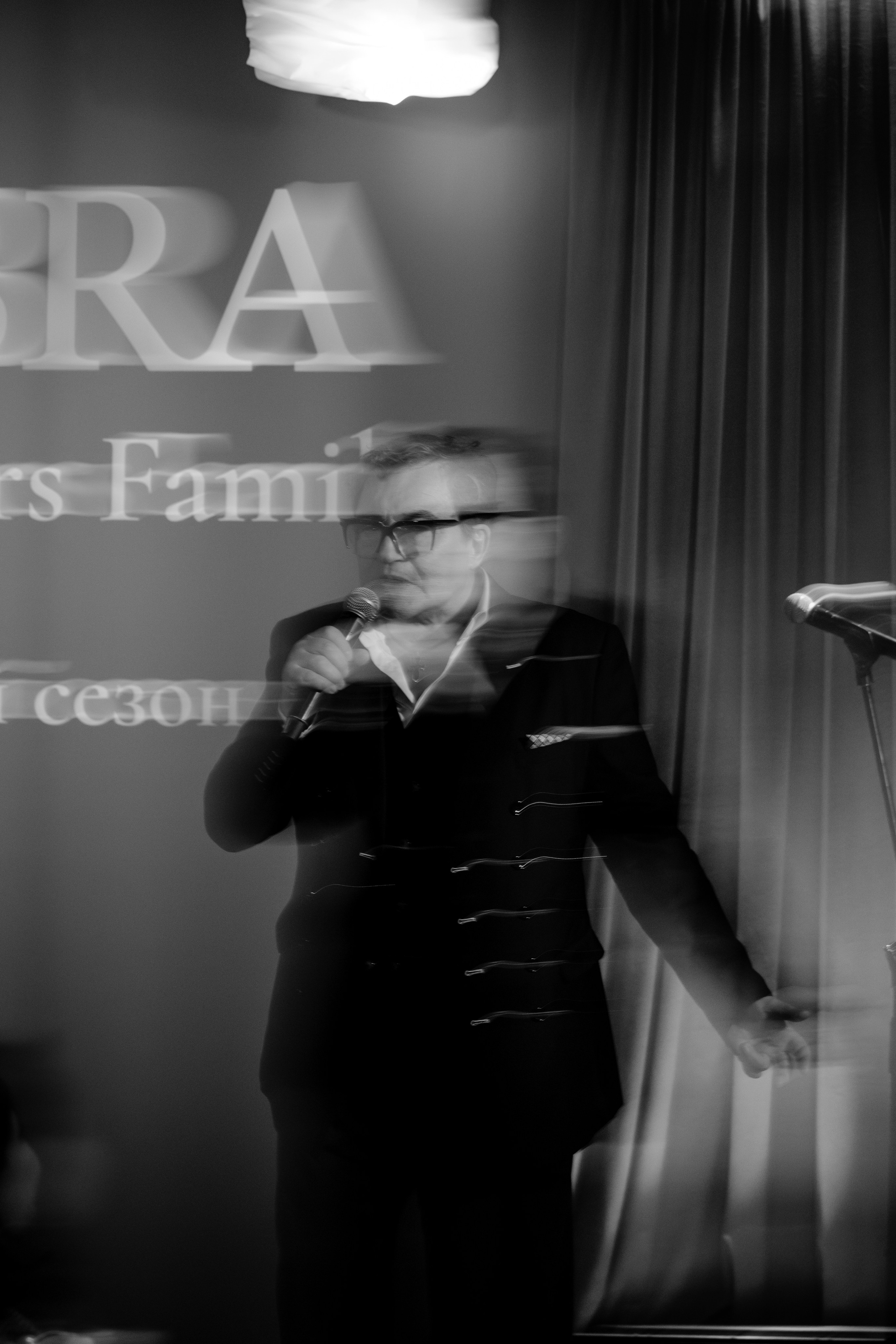 Литературный вечер «Libra». Репортажный фотограф в Москве Саша Дружинина