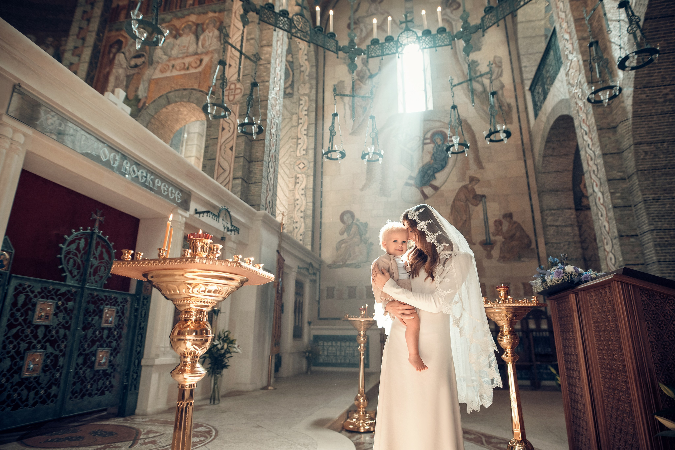 Фотограф на таинство крещения и венчание в храмах Москвы и MO. Moscow_CPC
