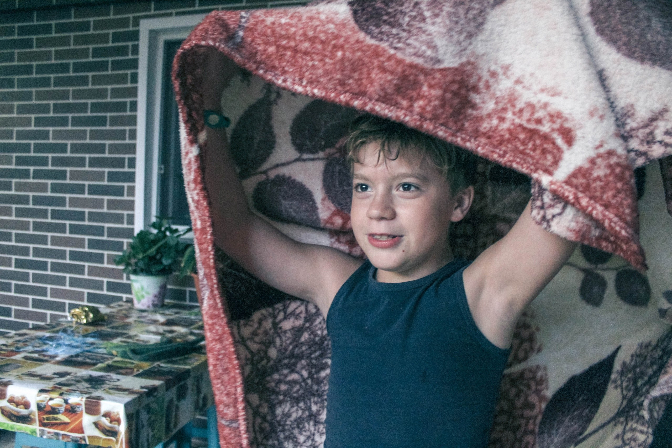 Бегали под дождем, август 2022 год