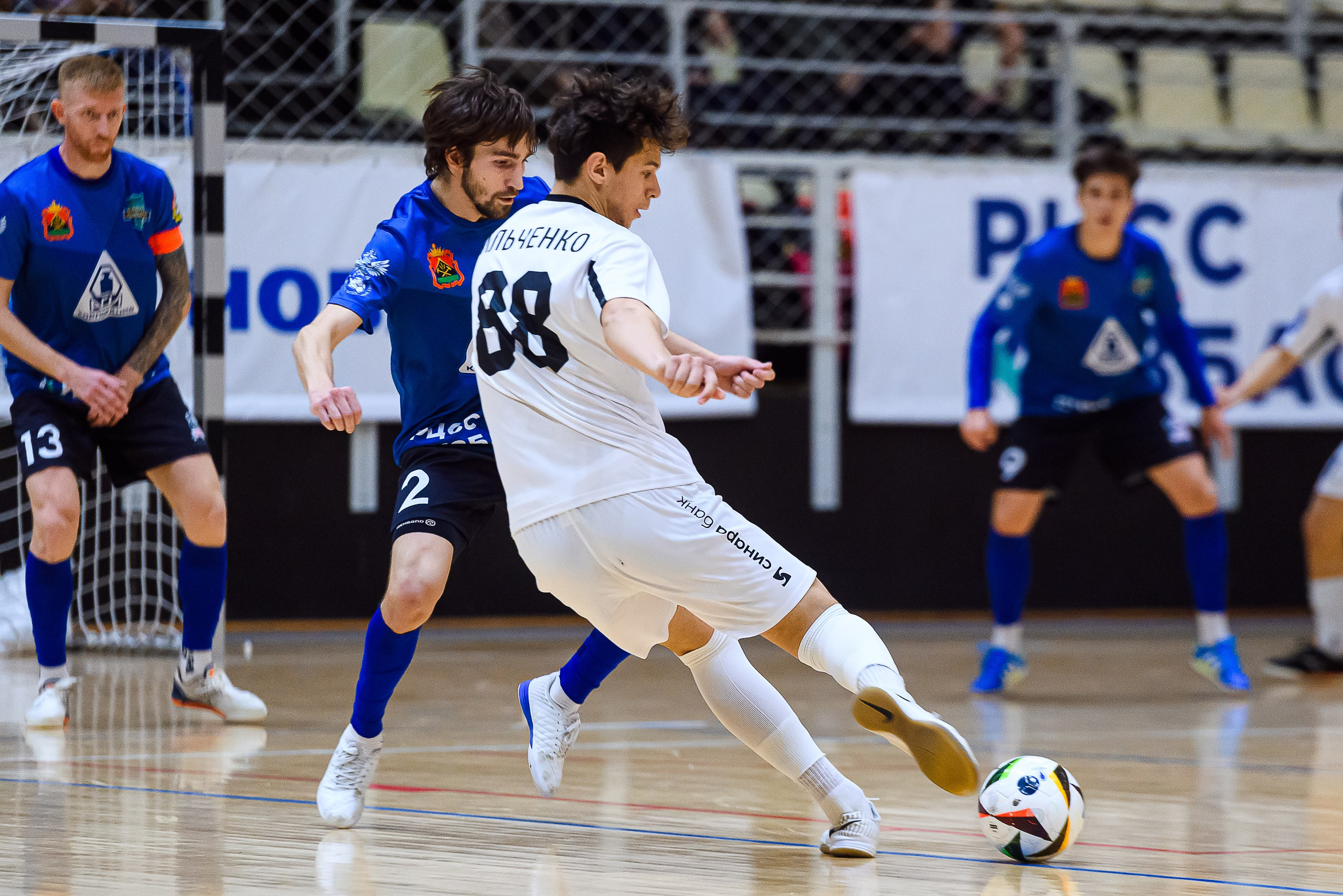 Высшая лига по футзалу — Сезон 2024-2025 — 2ой тур. Репортажный фотограф в Кемерово