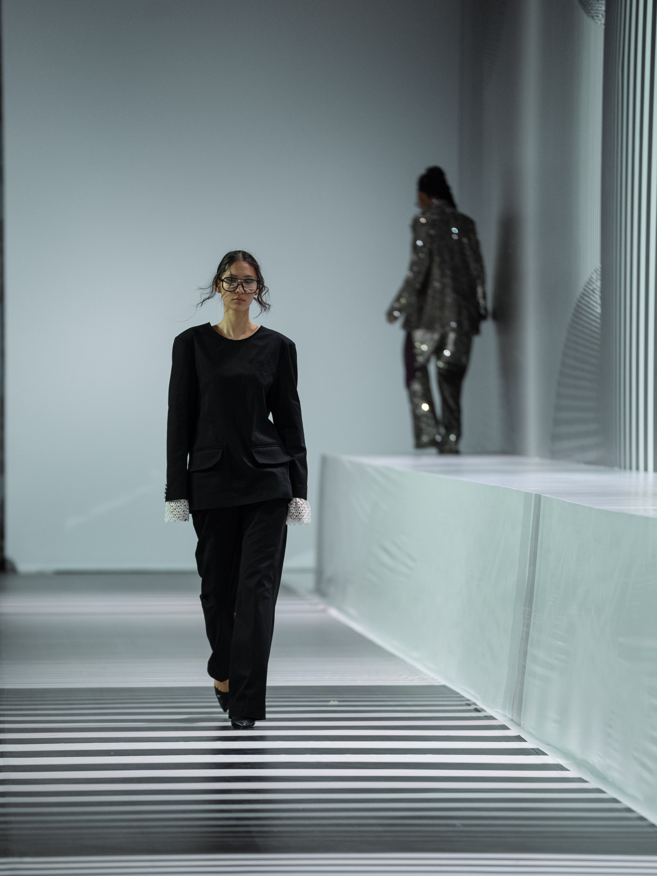 Designer LEILA KHANUM. Сайт Алматинского НЮ АРТ, будуар и фэшн фотографа Дениса Карпенко