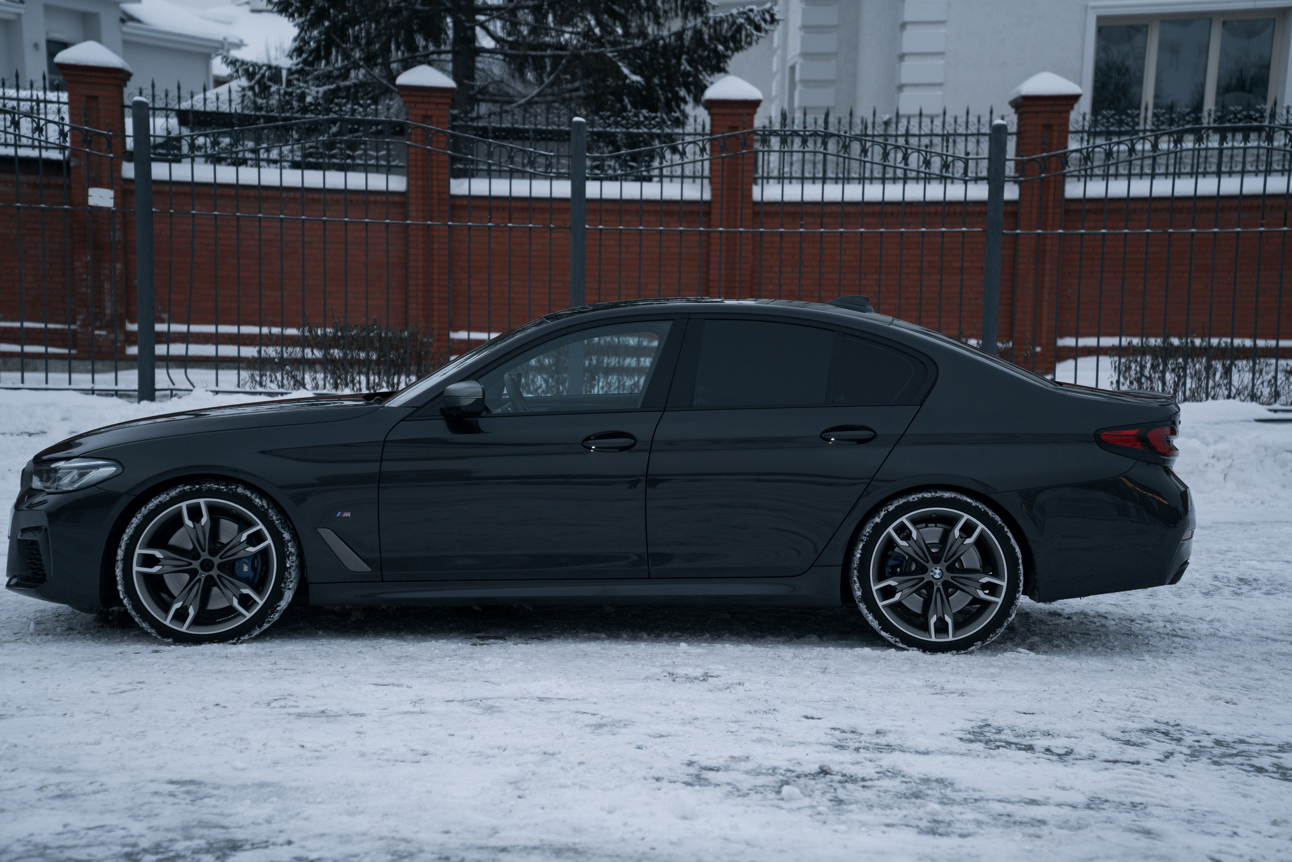 BMW M550i XDrive. Идеальные портреты для соцсетей — Фотограф Ленар