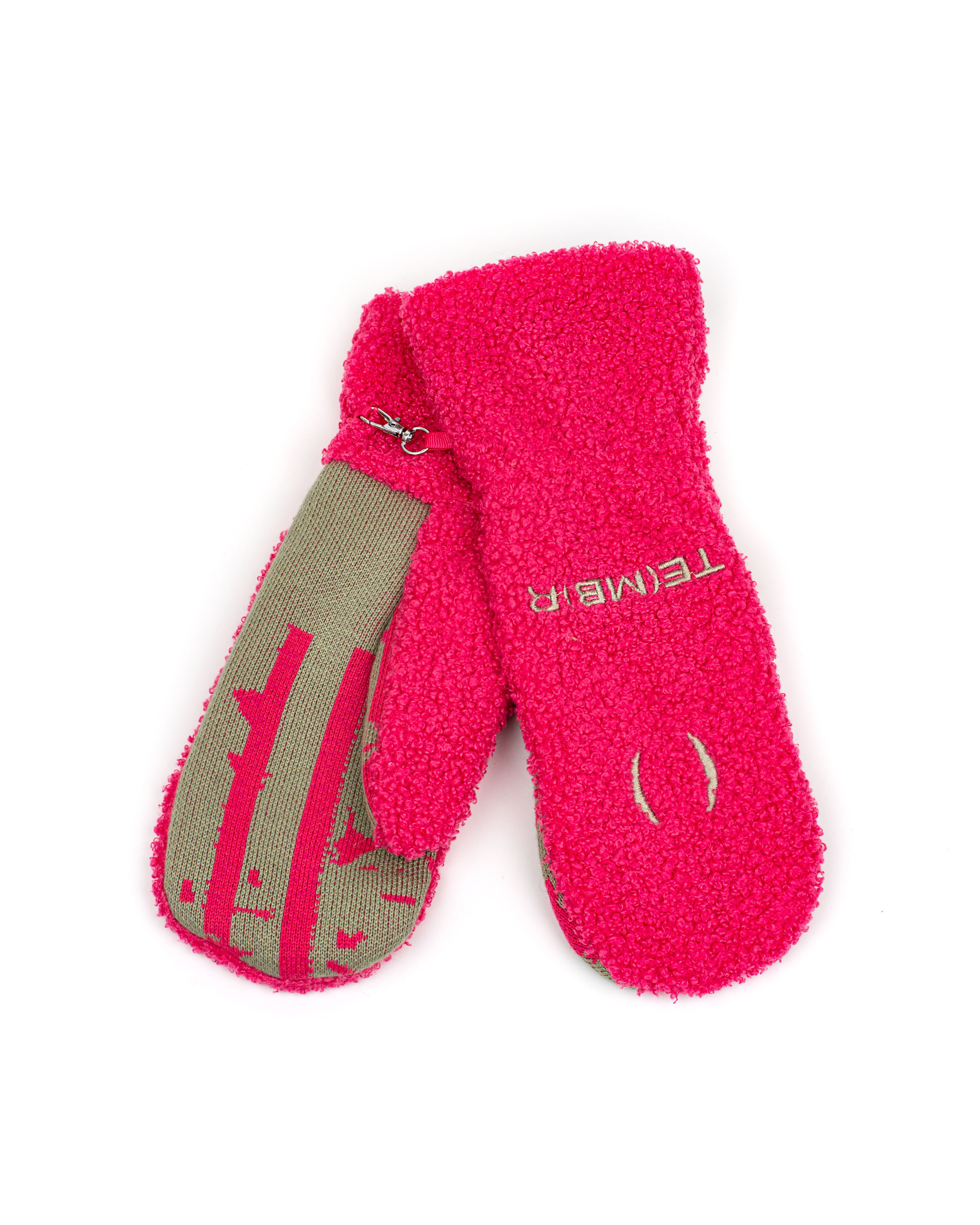 Предметная съемка. Варежки. MaraClub Foto предметное фото для сайта и маркетплейсов в Москве и области