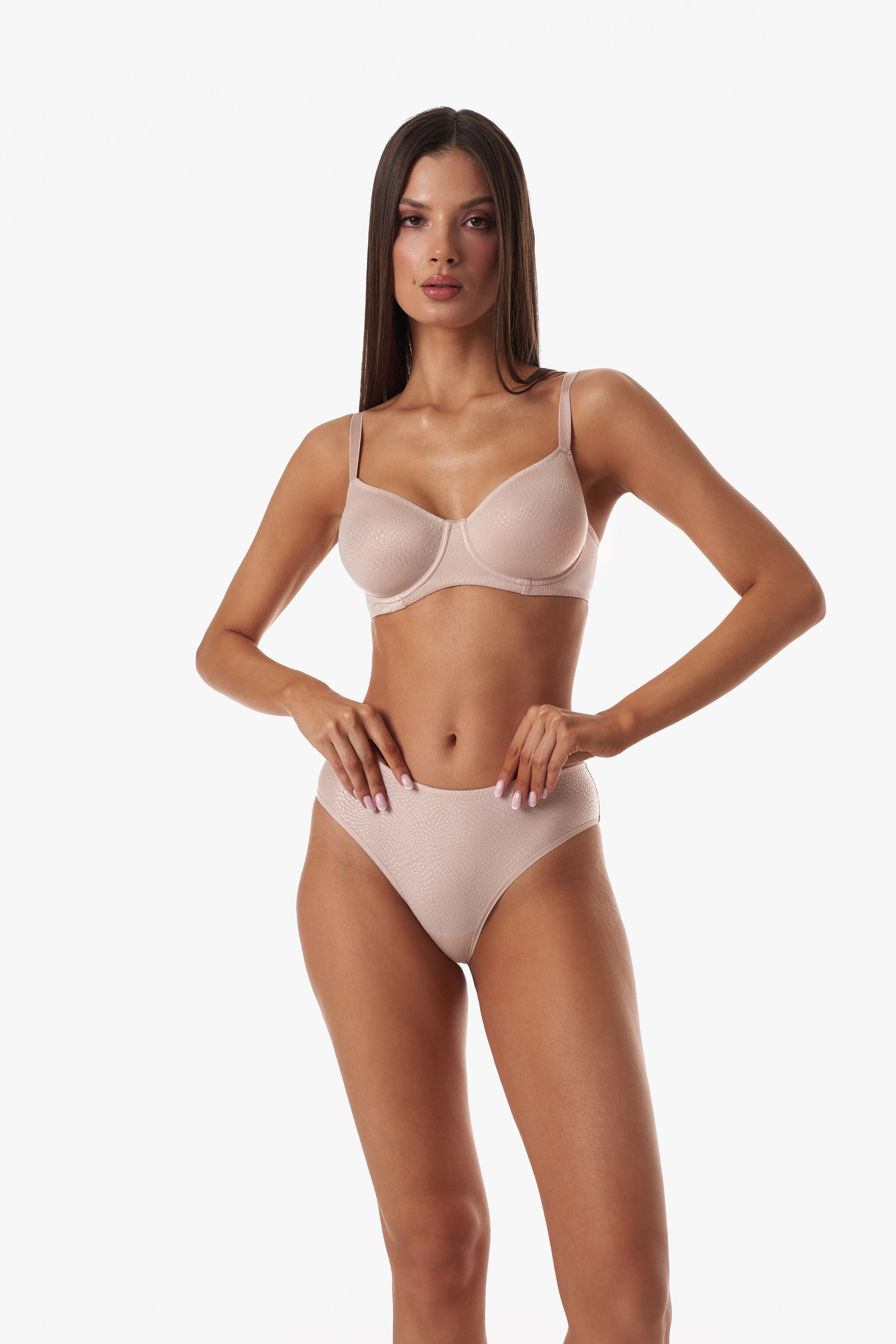 Milady | Каталог. Фотограф Марина Голубева, Минск. Съемка для брендов, реклама