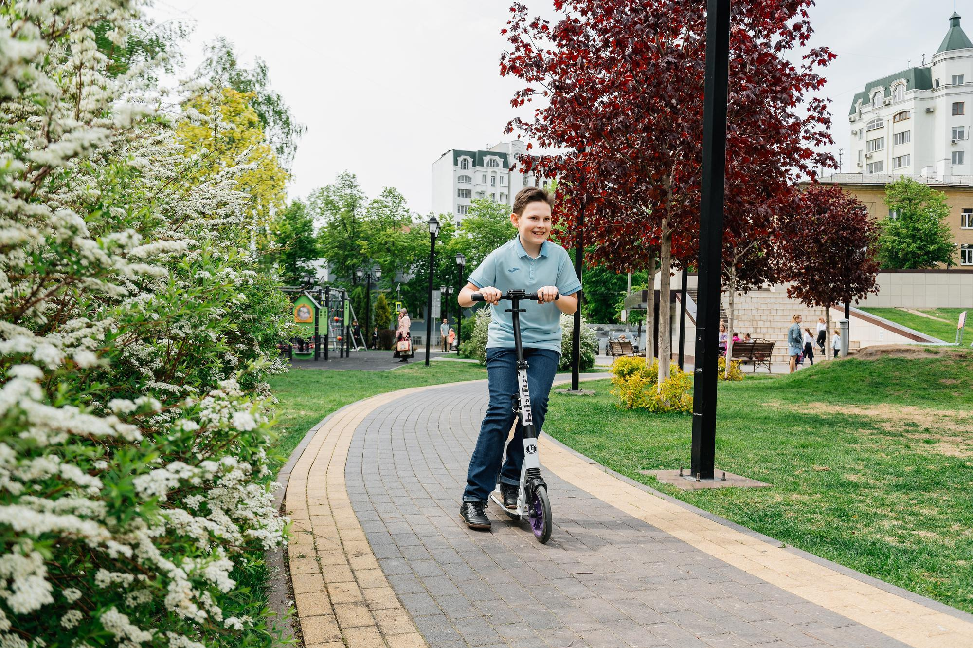Школьники, фото на улице
