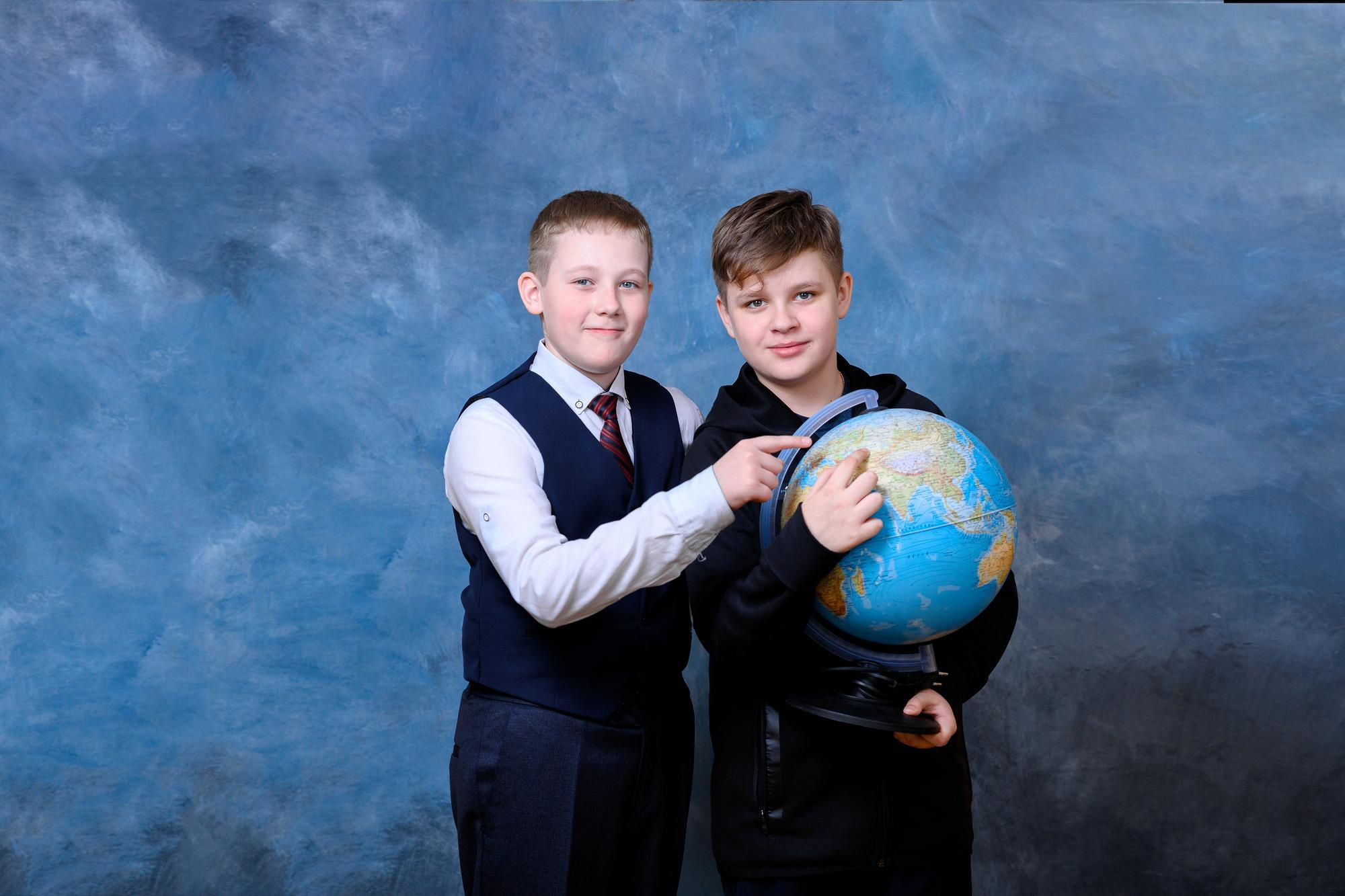 Портреты, школьники