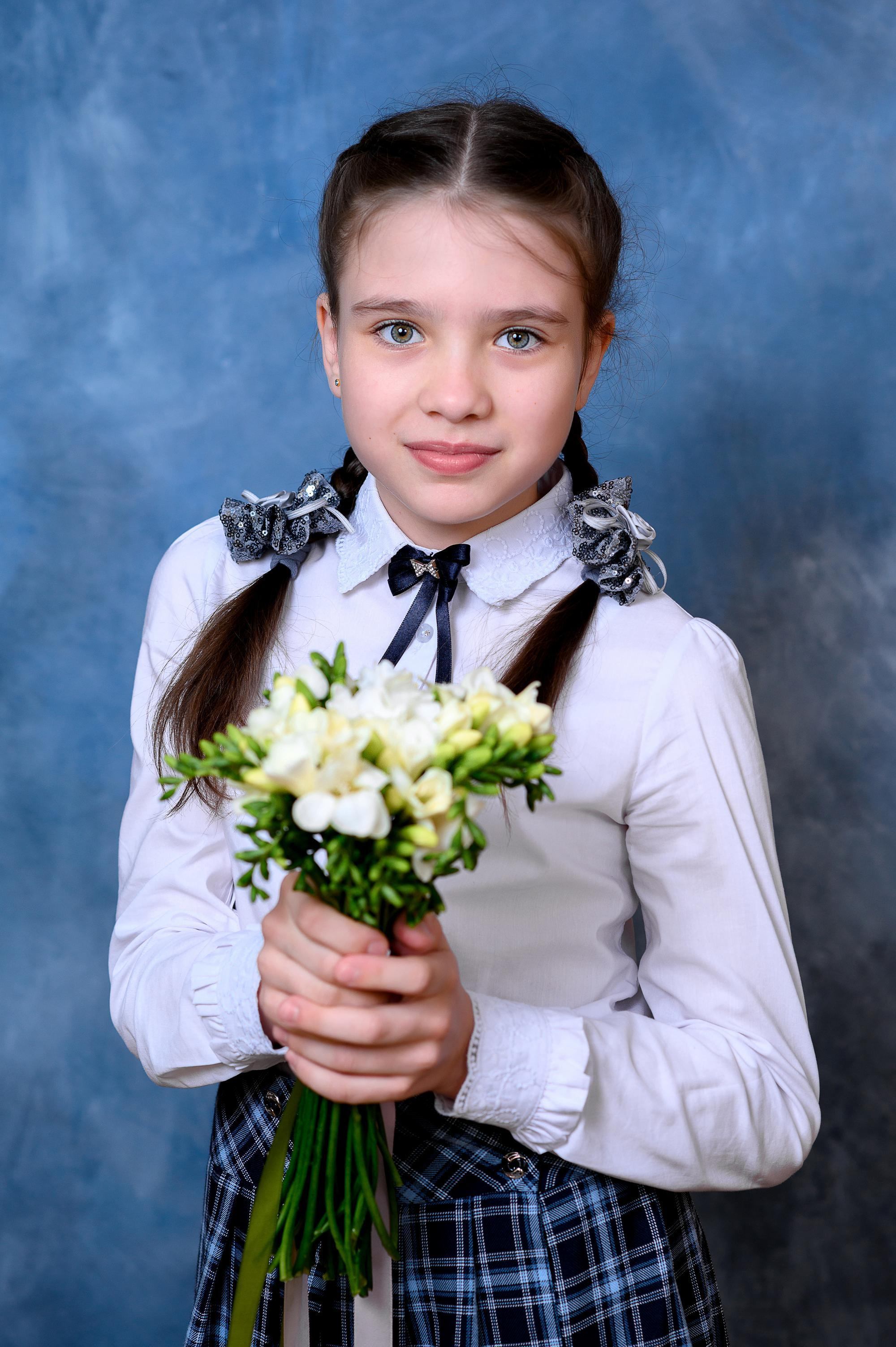 Портреты, школьники