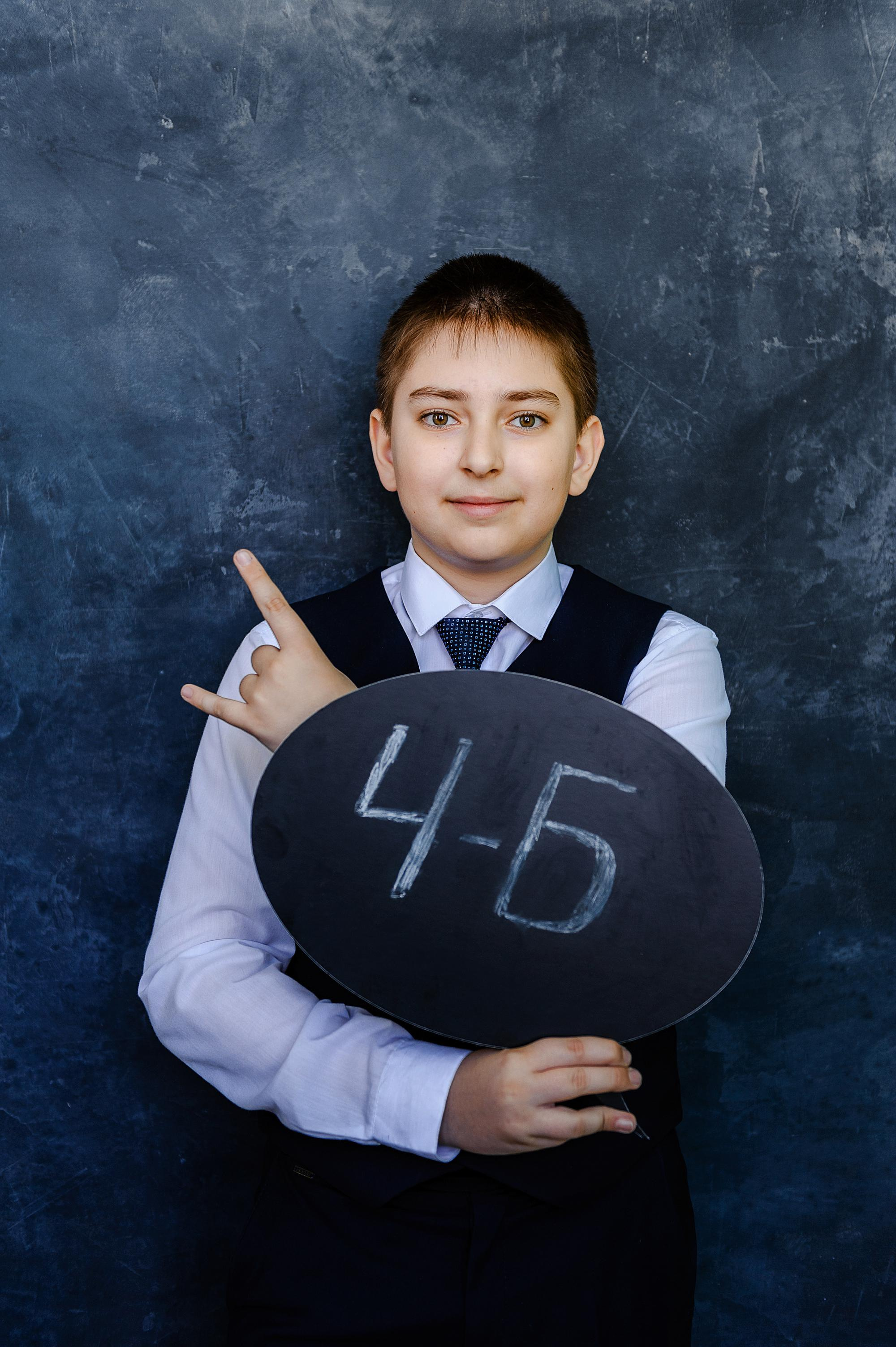 Портреты, школьники