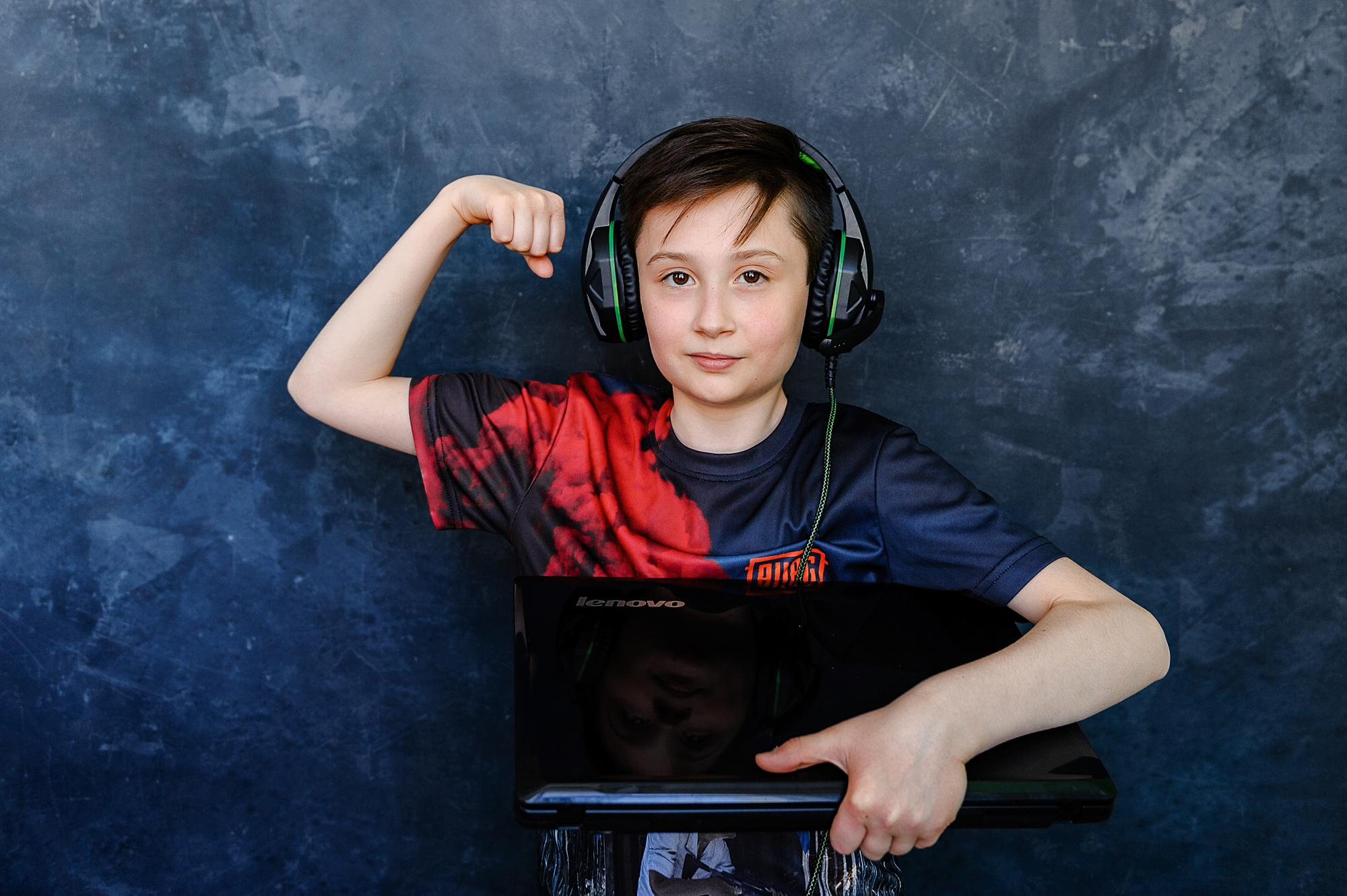 Портреты, школьники