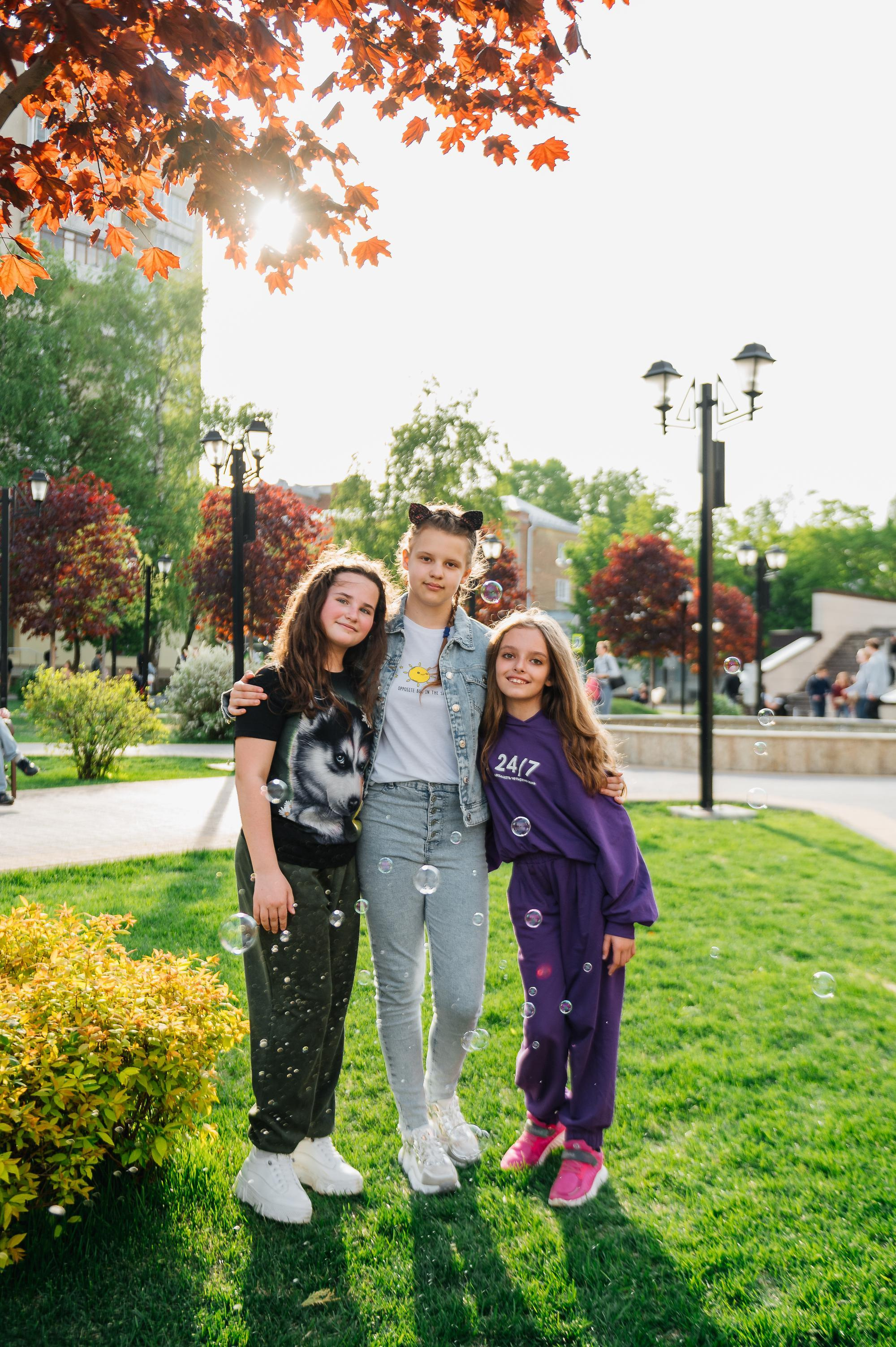 Школьники, фото на улице