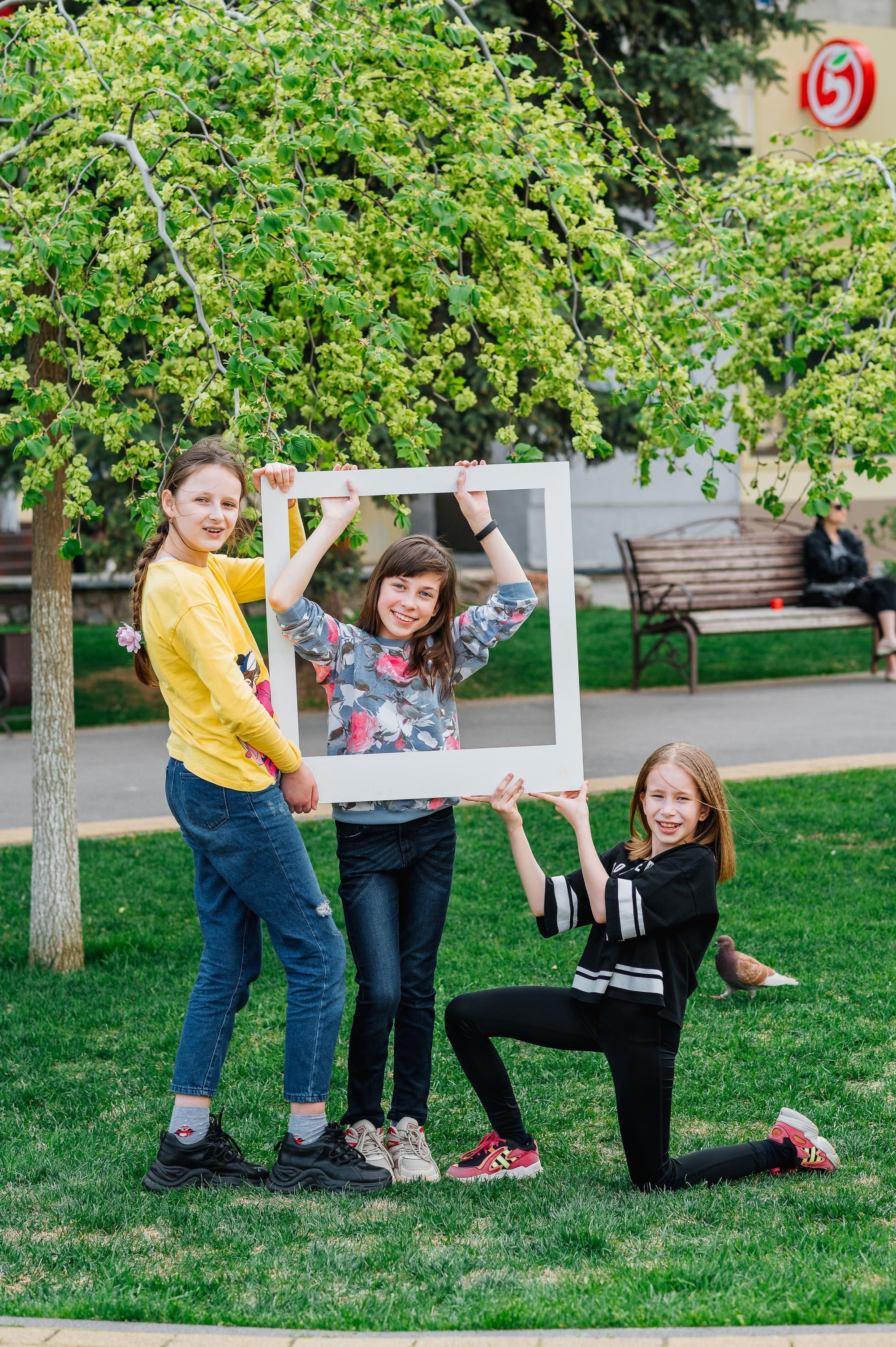 Школьники, фото на улице