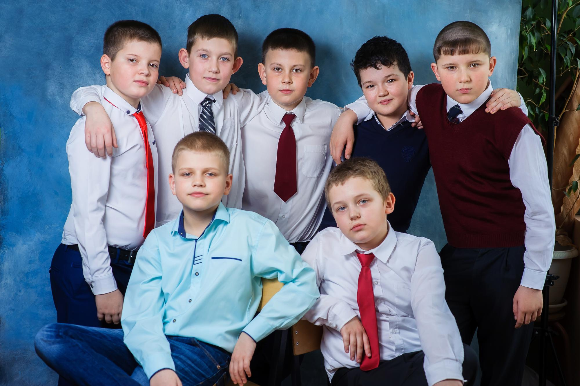 Портреты, школьники